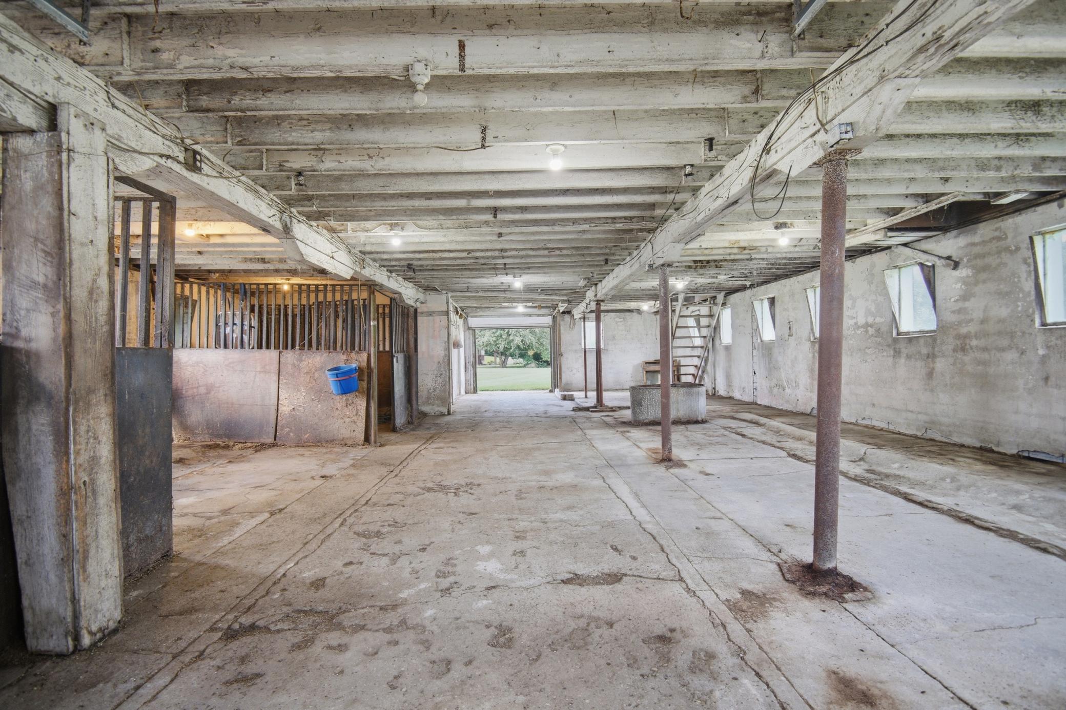 8169 Highway 30 E