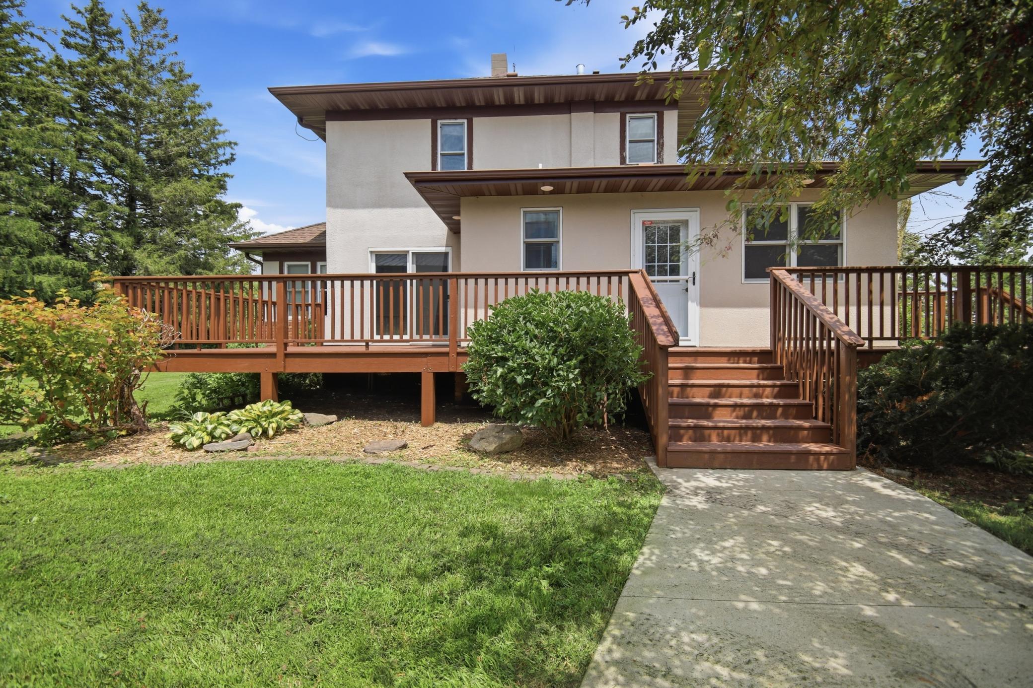 8169 Highway 30 E
