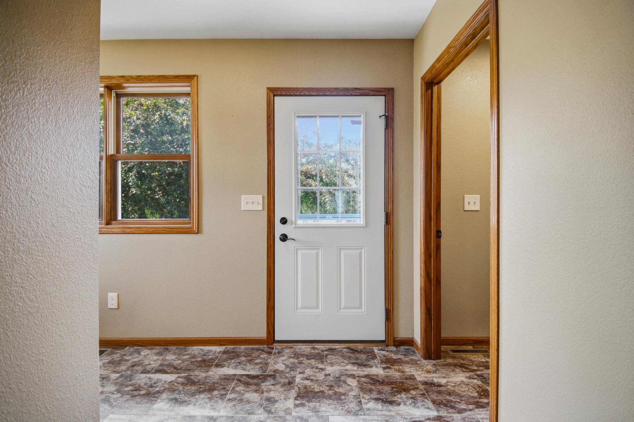 8169 Highway 30 E