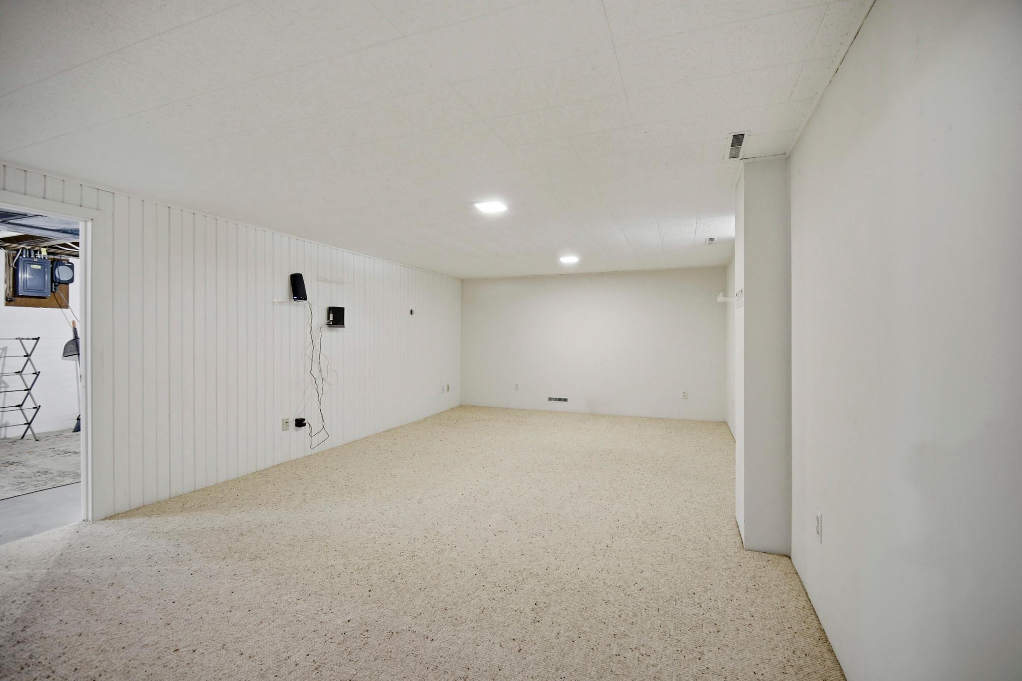1034 Cardinal Drive