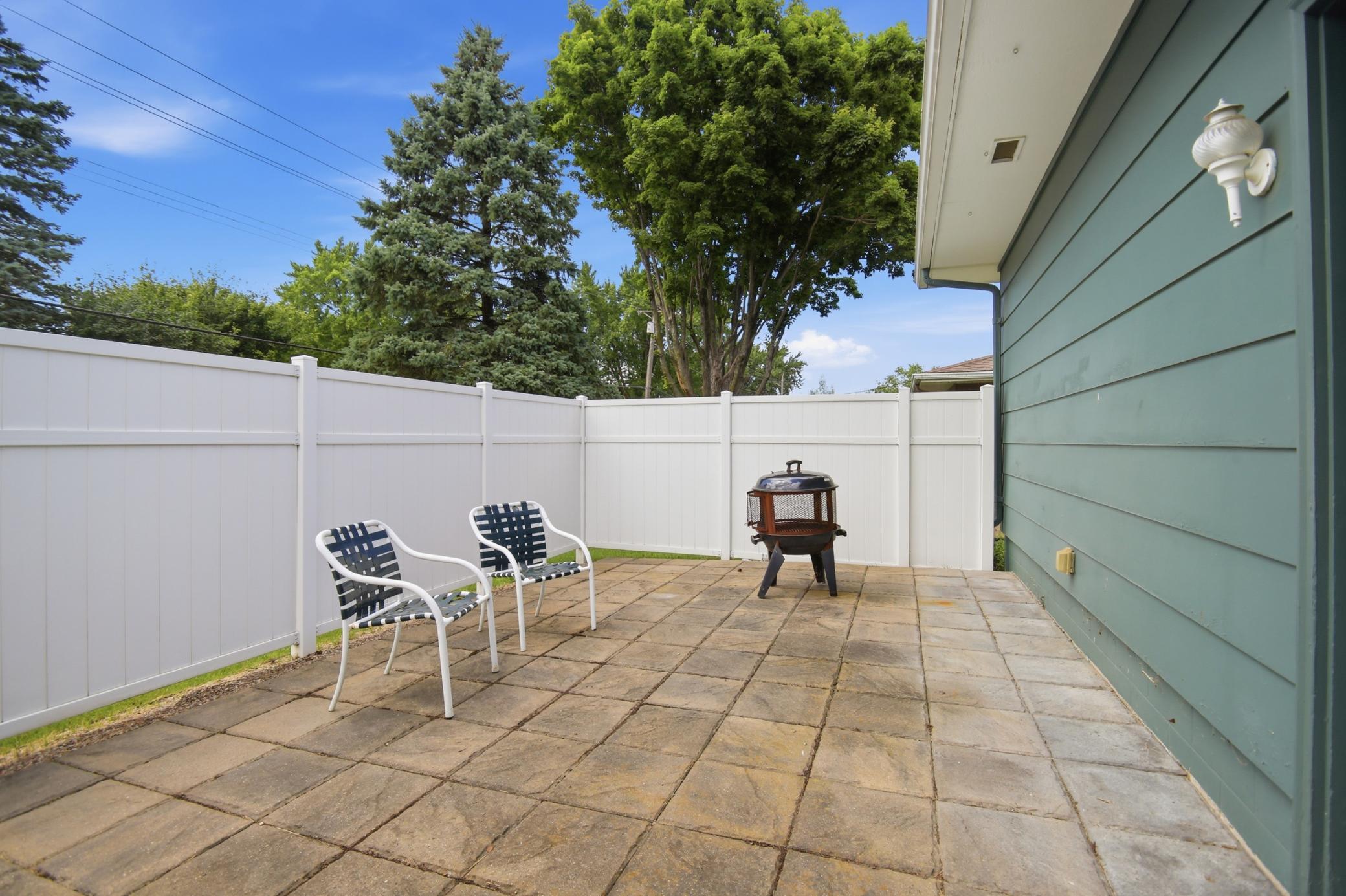 1034 Cardinal Drive