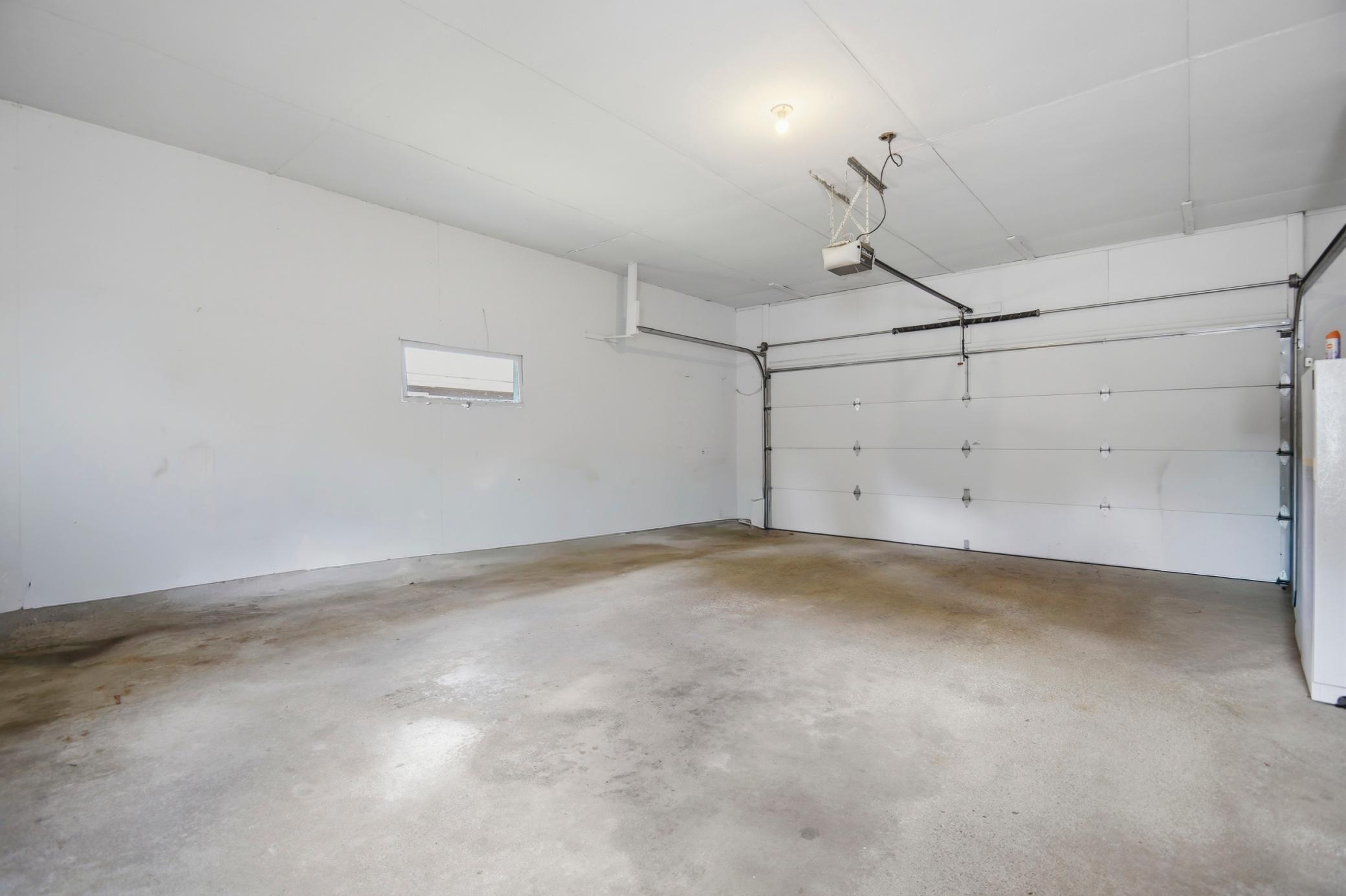 1034 Cardinal Drive