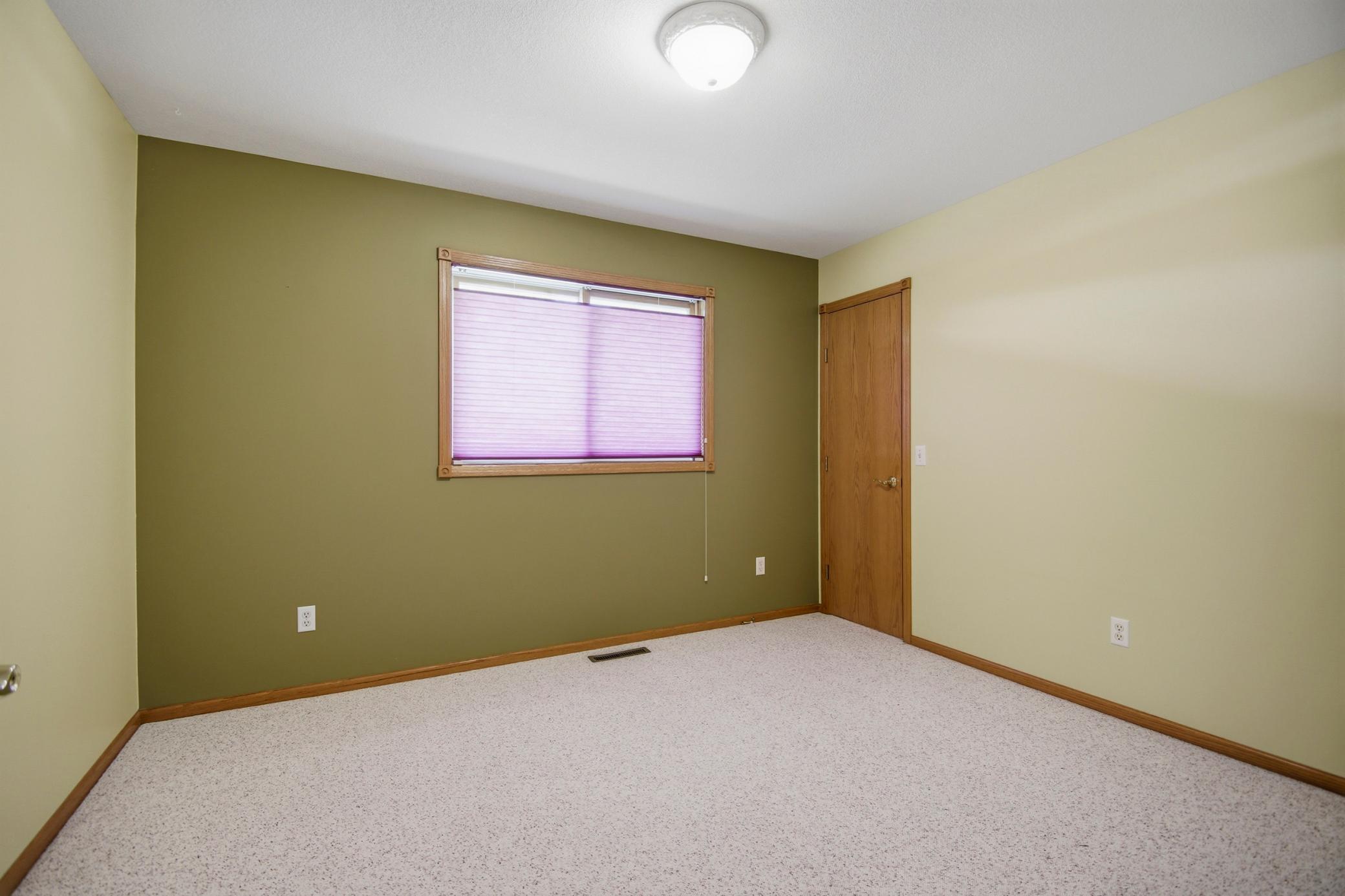 1690 Mineral Springs Parkway