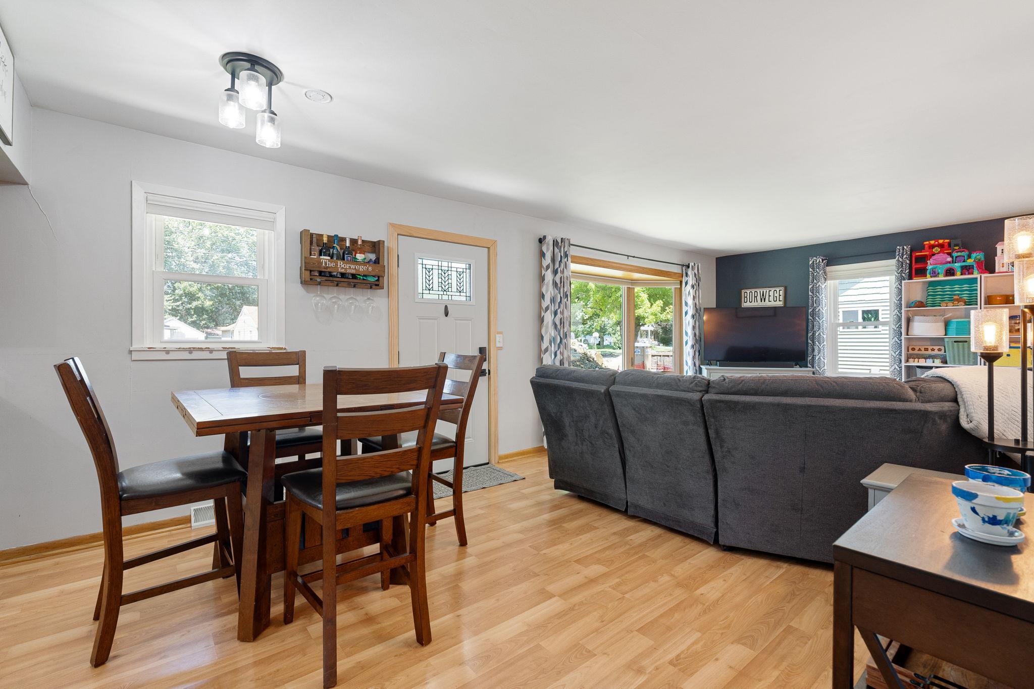 305 Le Sueur Avenue
