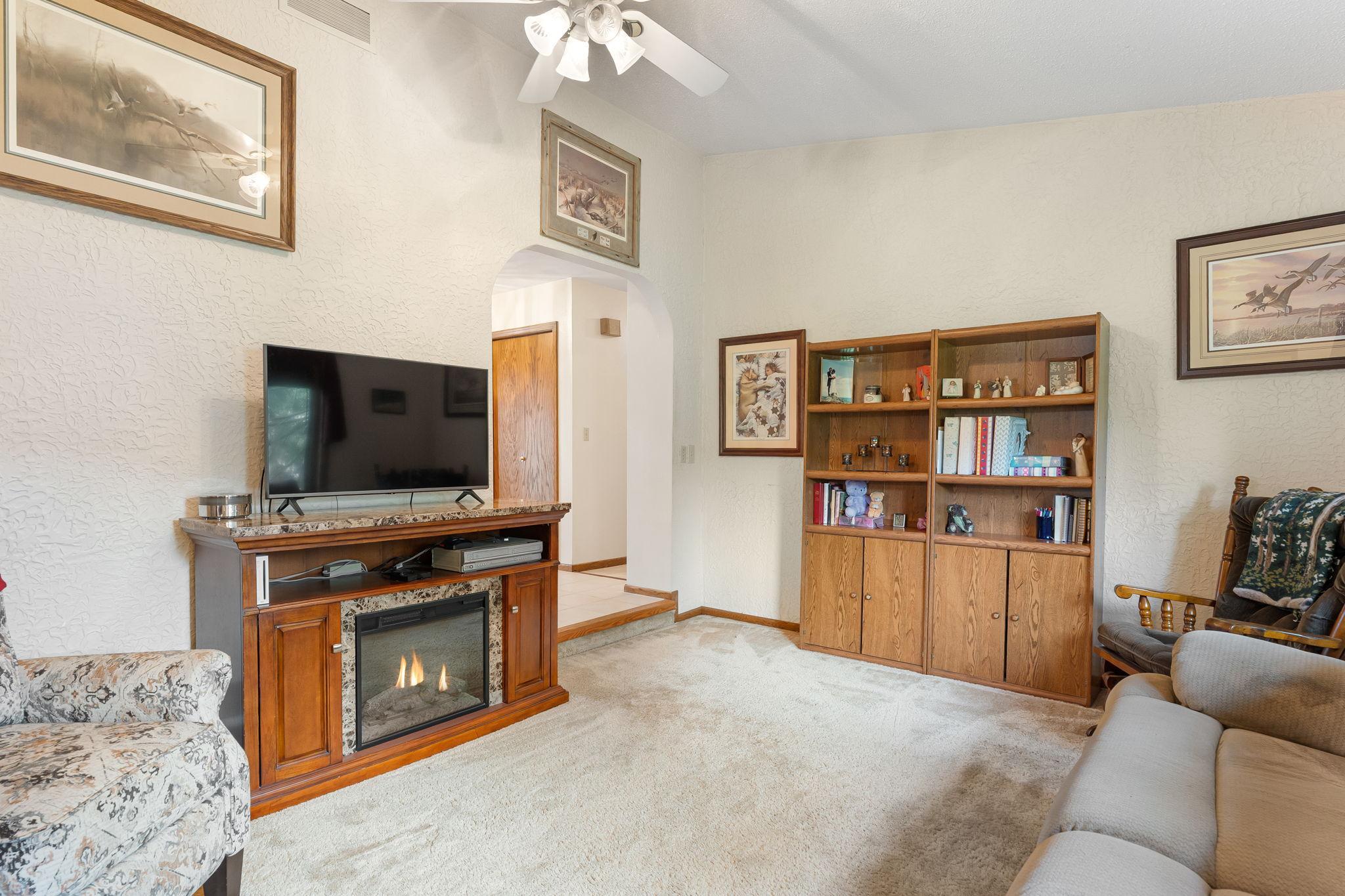 545 Crestview Lane