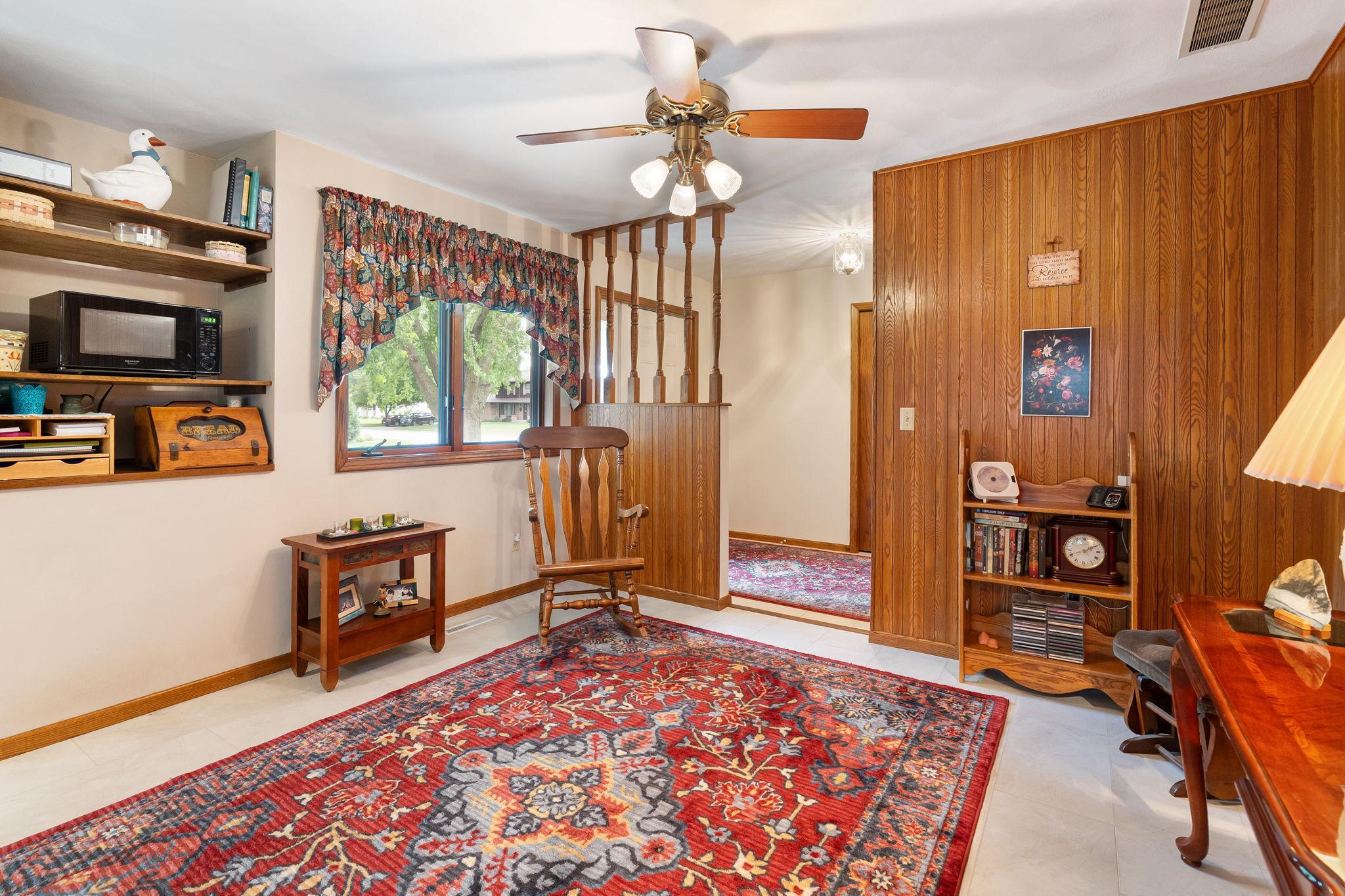 545 Crestview Lane