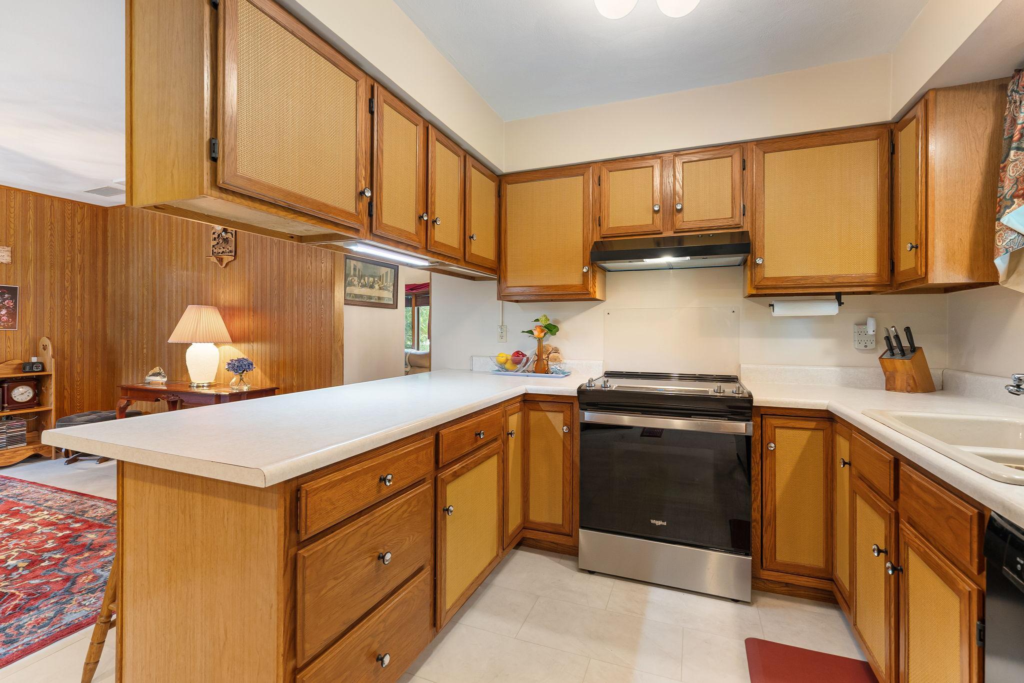 545 Crestview Lane
