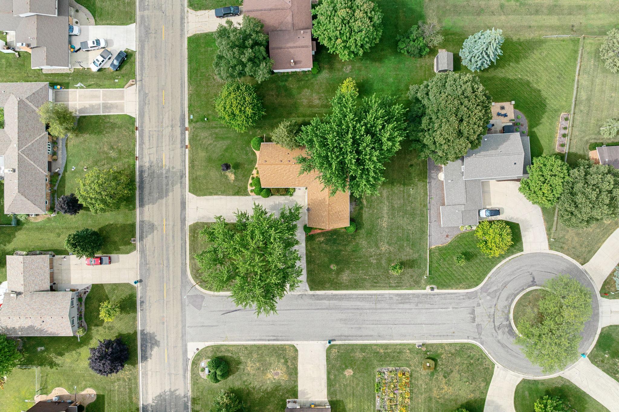 545 Crestview Lane