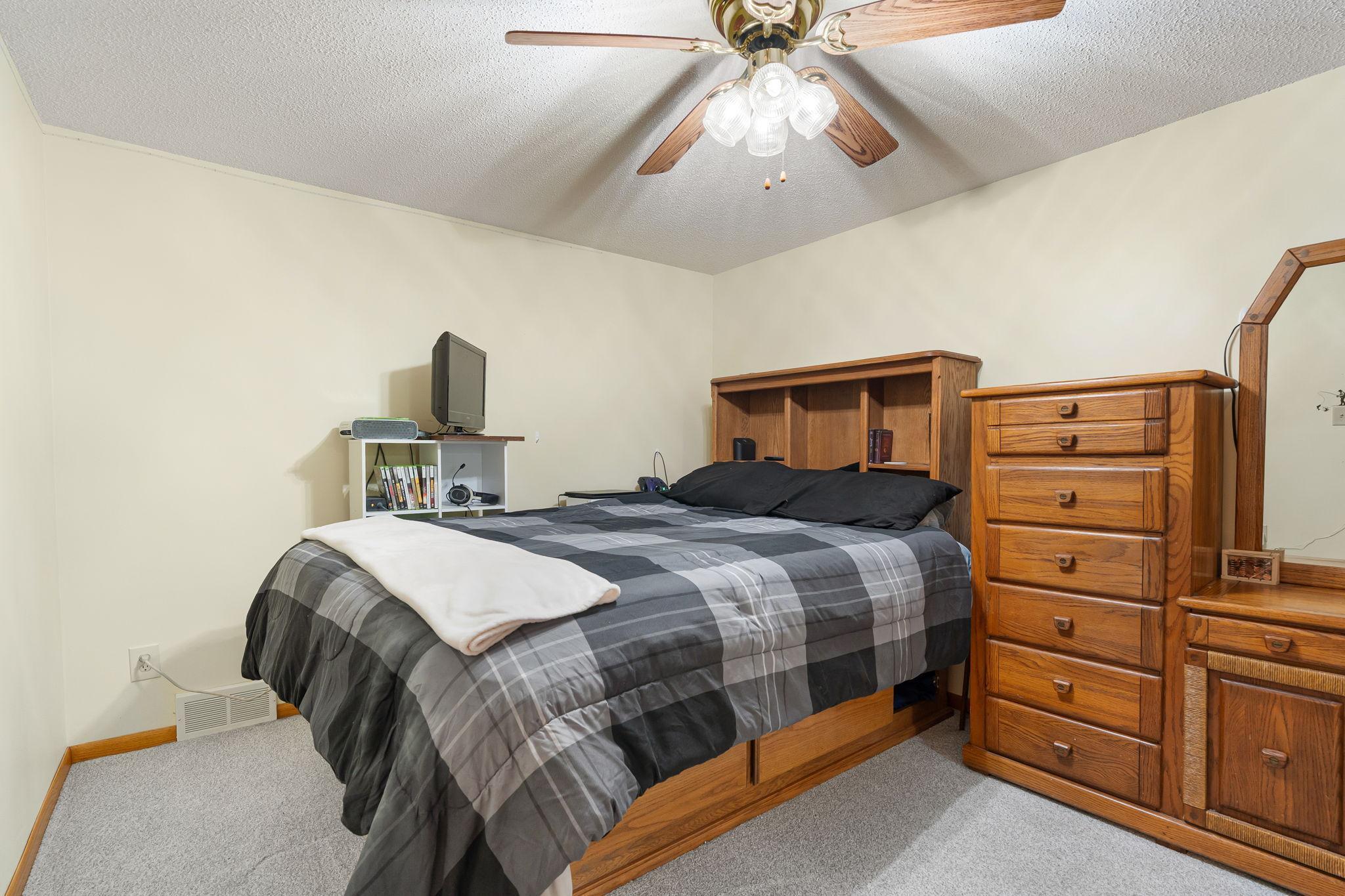 545 Crestview Lane