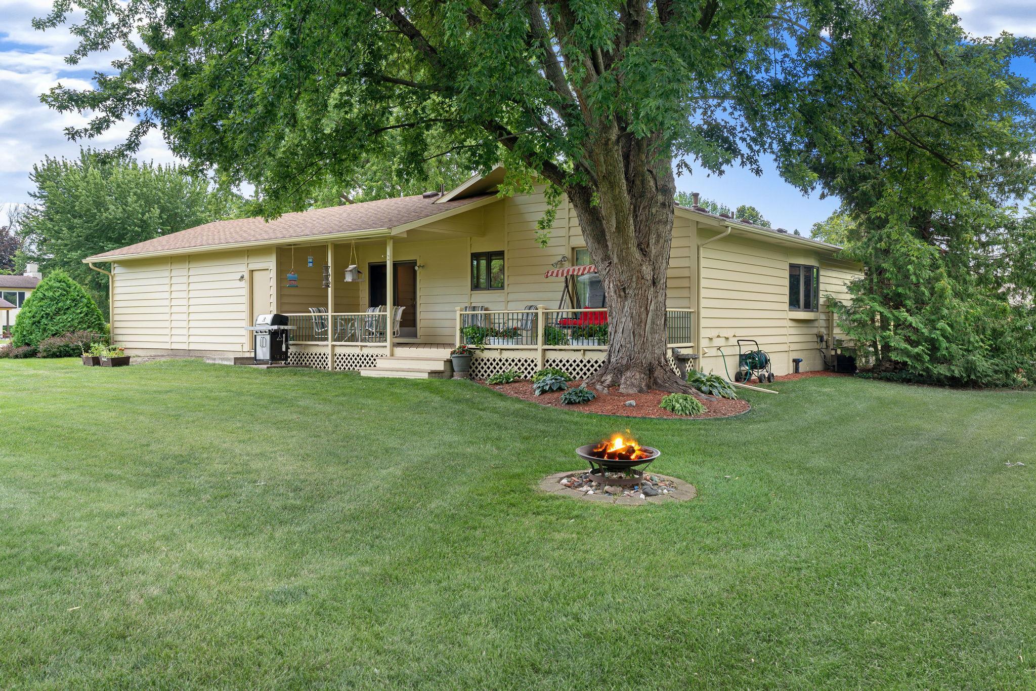 545 Crestview Lane