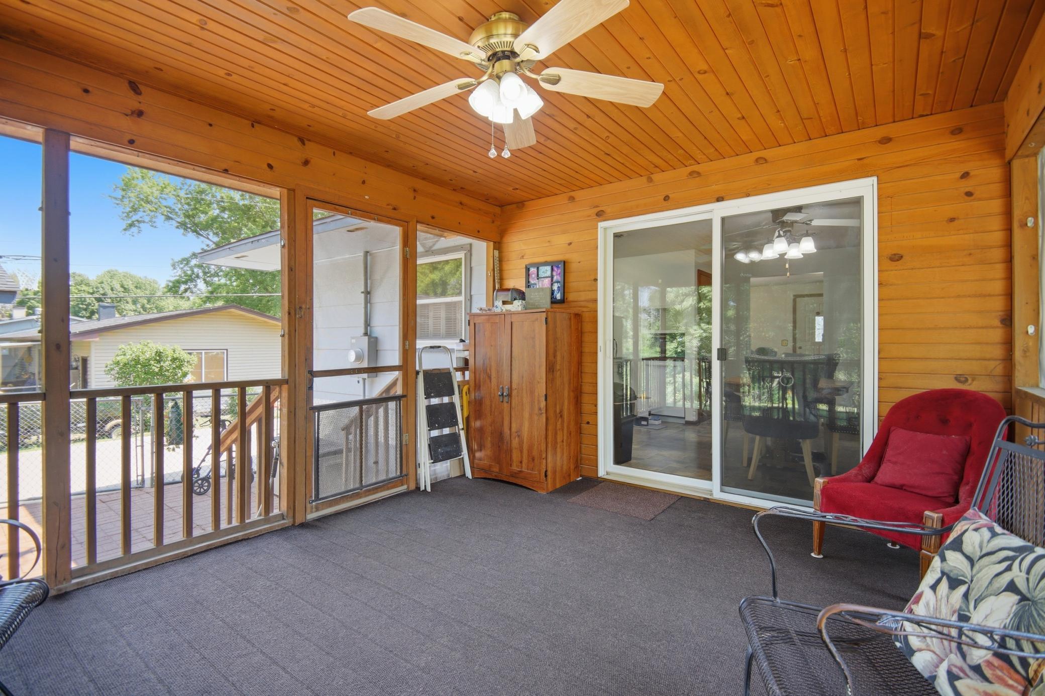 922 Westwood Drive