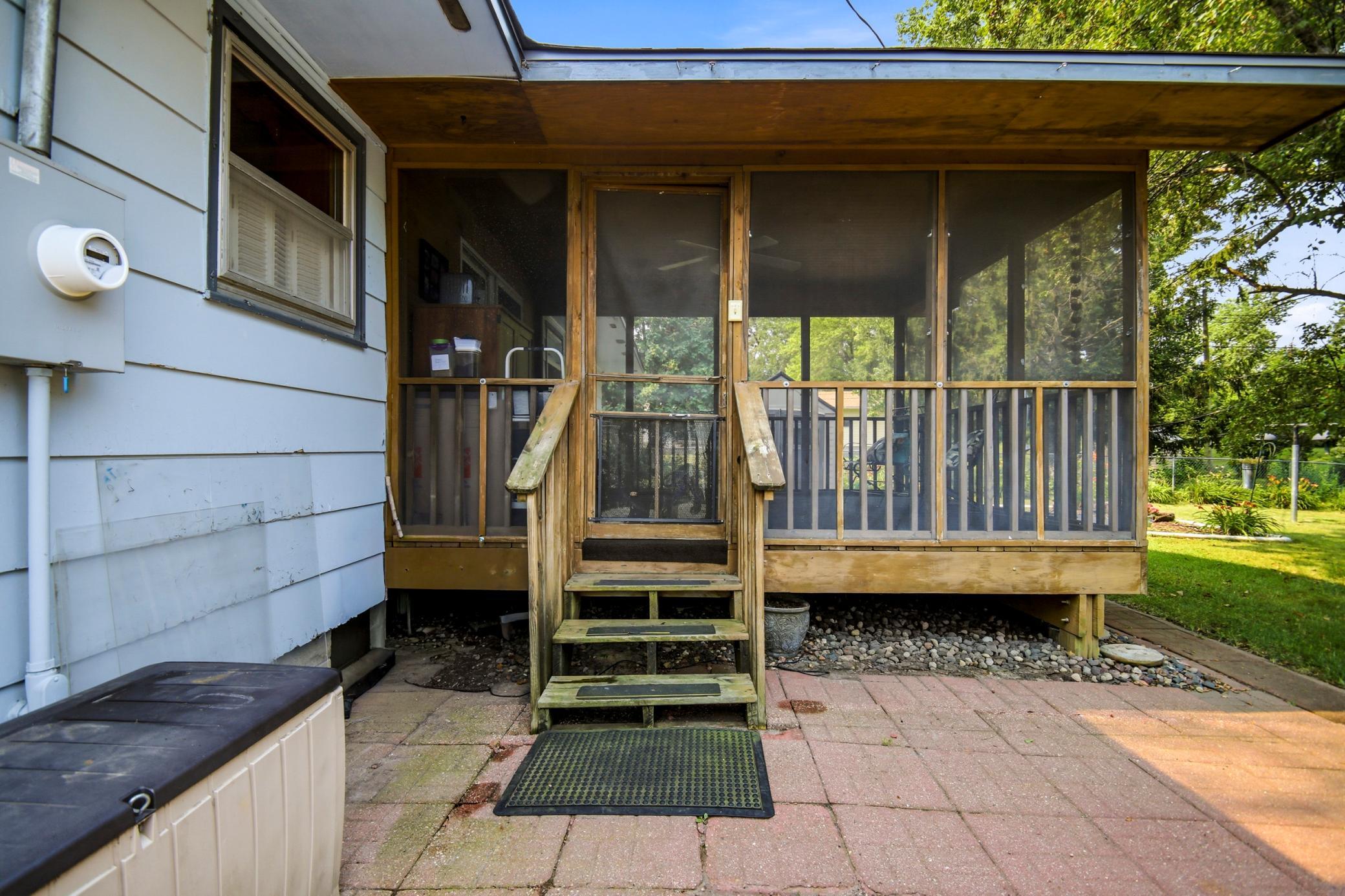 922 Westwood Drive