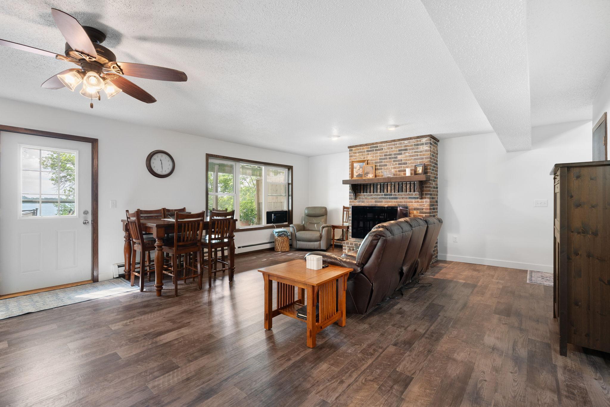 6950 French Lake Court