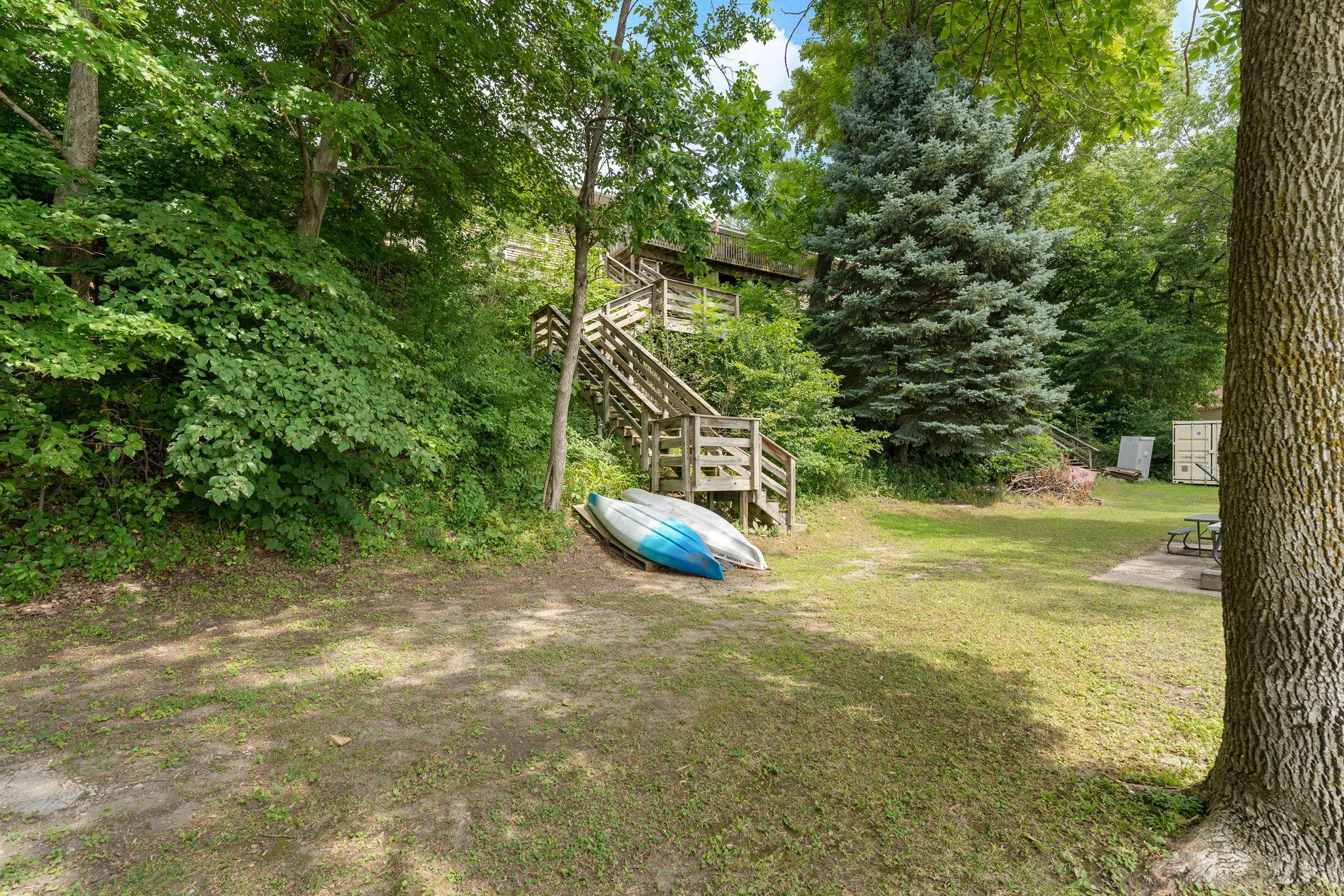 6950 French Lake Court