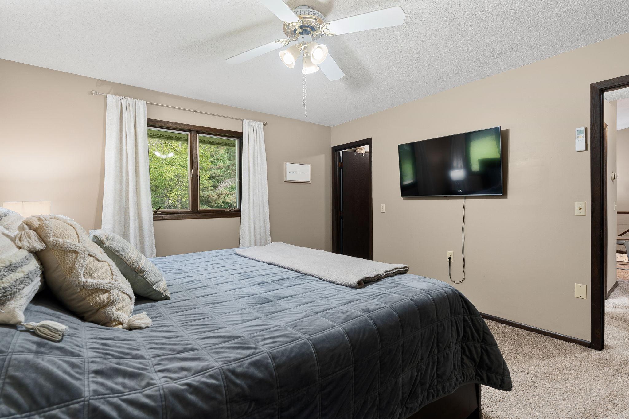 6950 French Lake Court