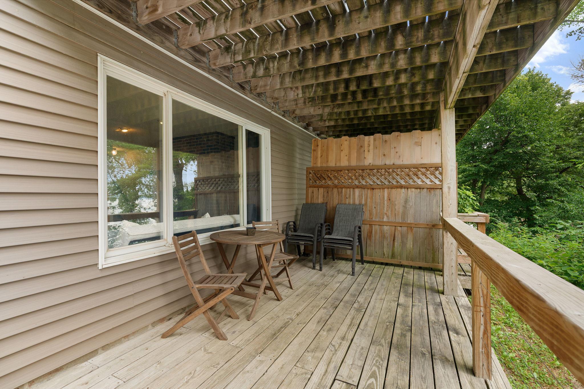 6950 French Lake Court