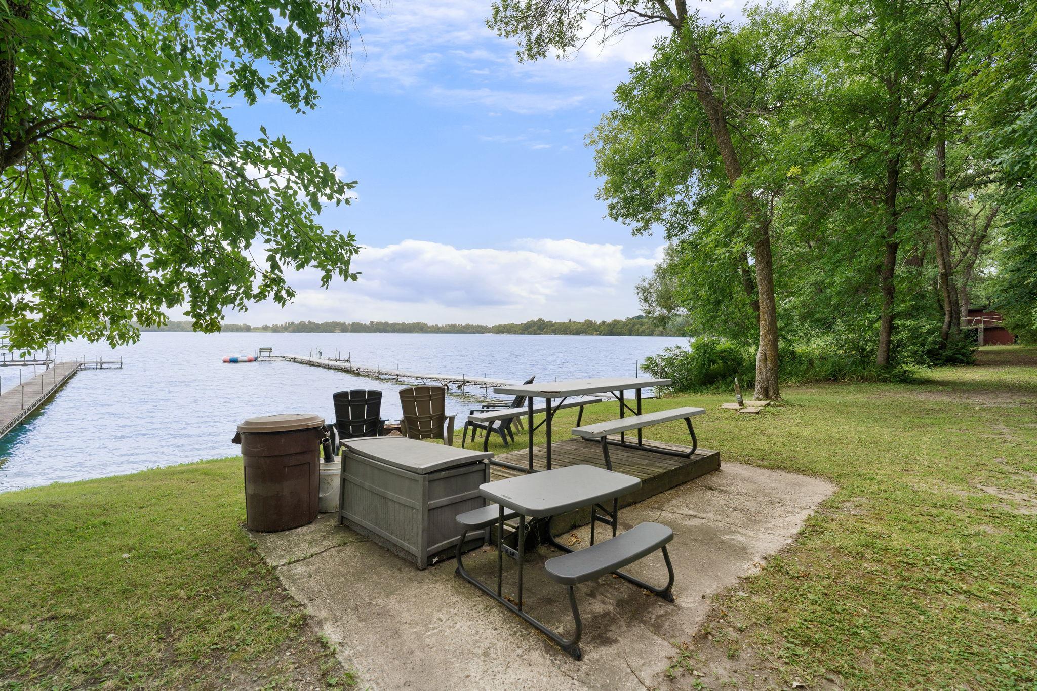 6950 French Lake Court