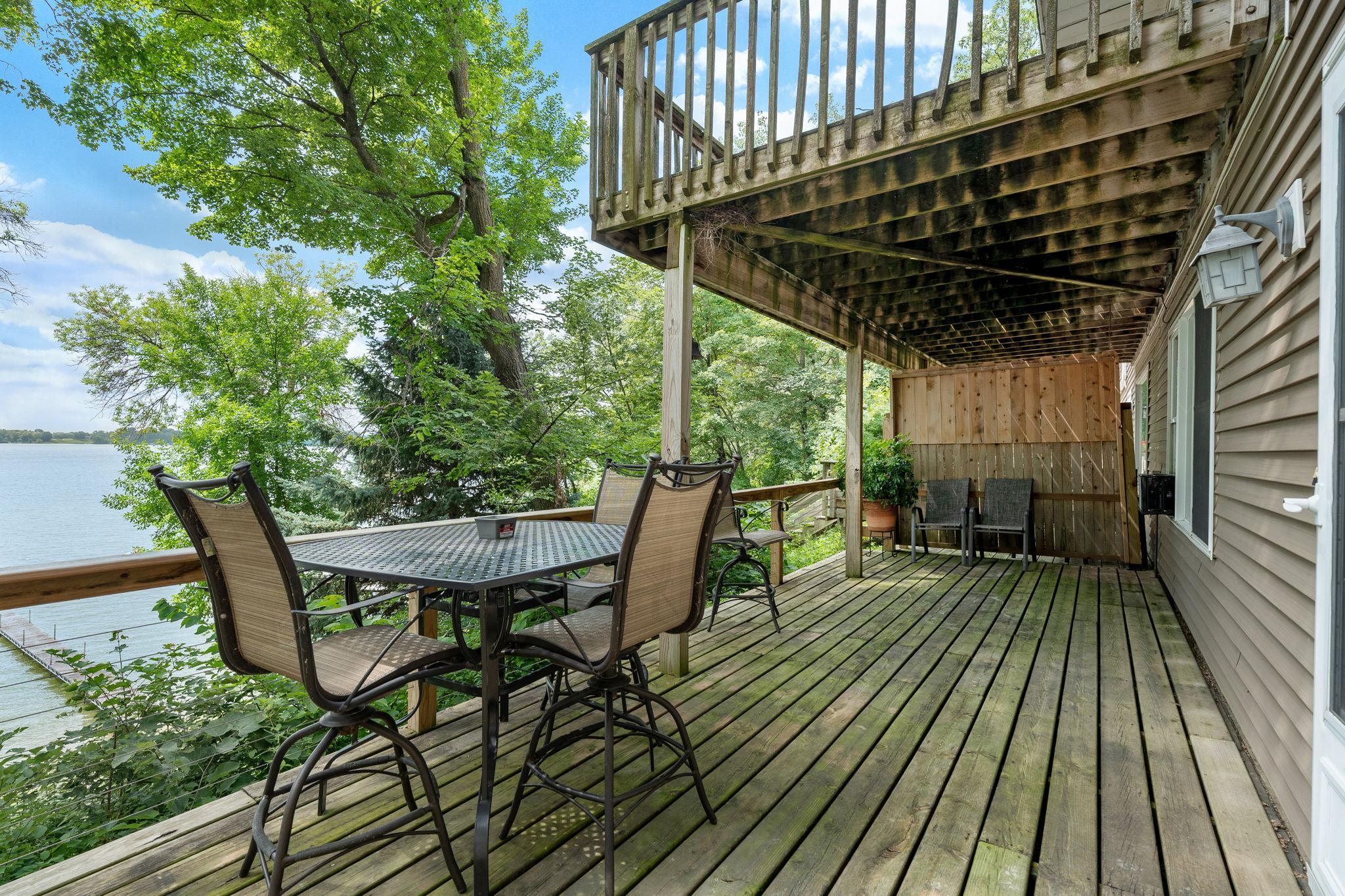 6950 French Lake Court