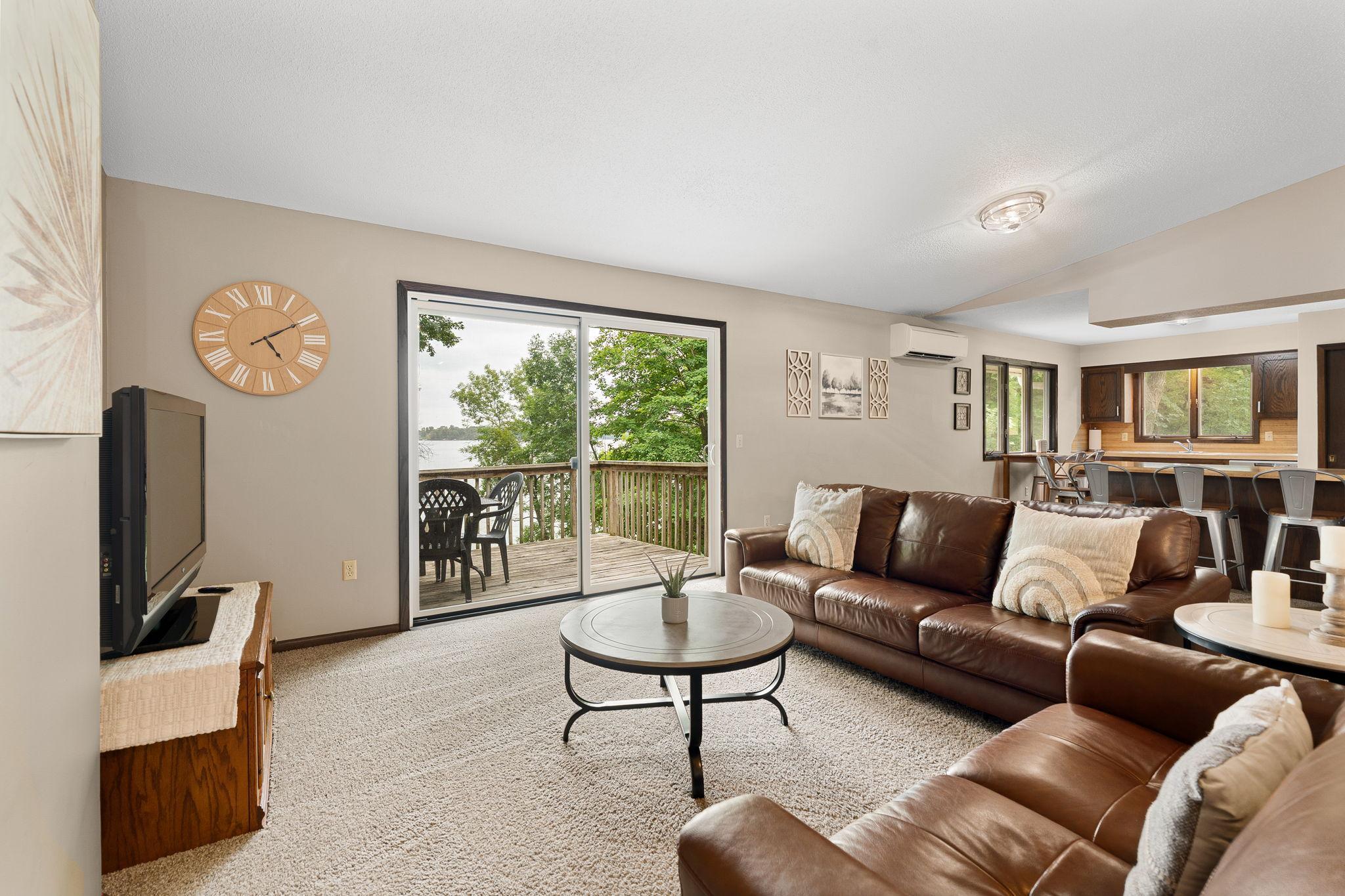 6950 French Lake Court