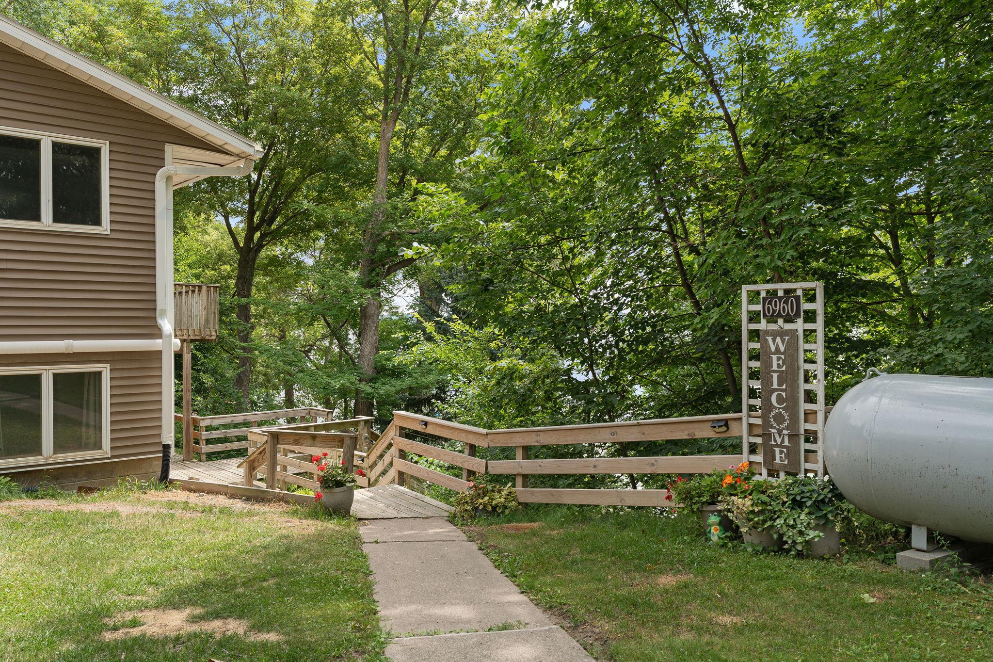 6950 French Lake Court