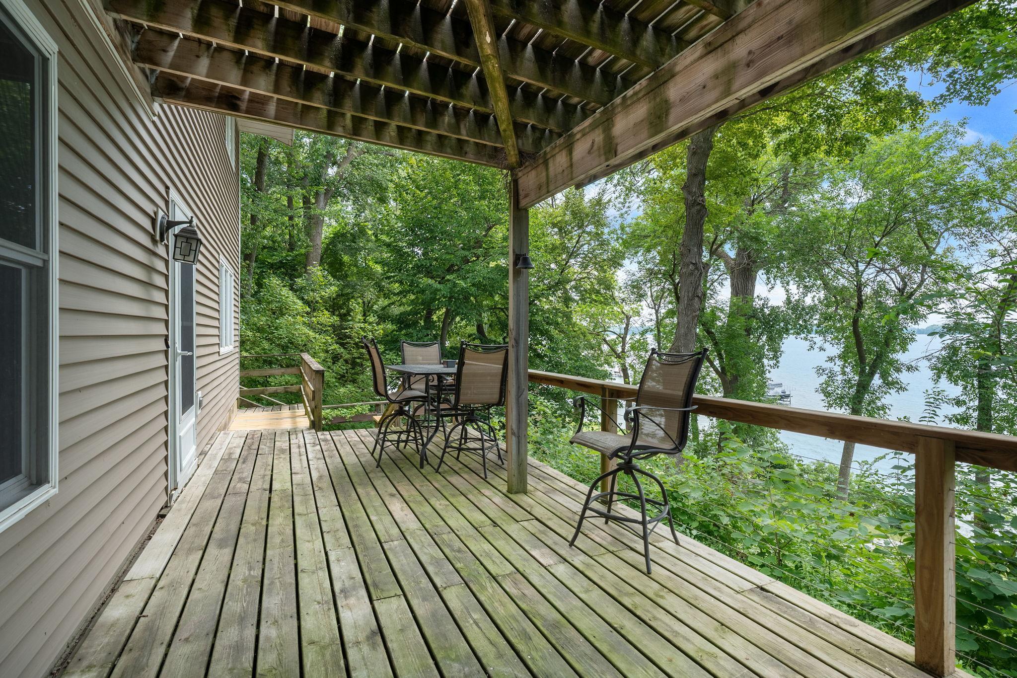 6950 French Lake Court