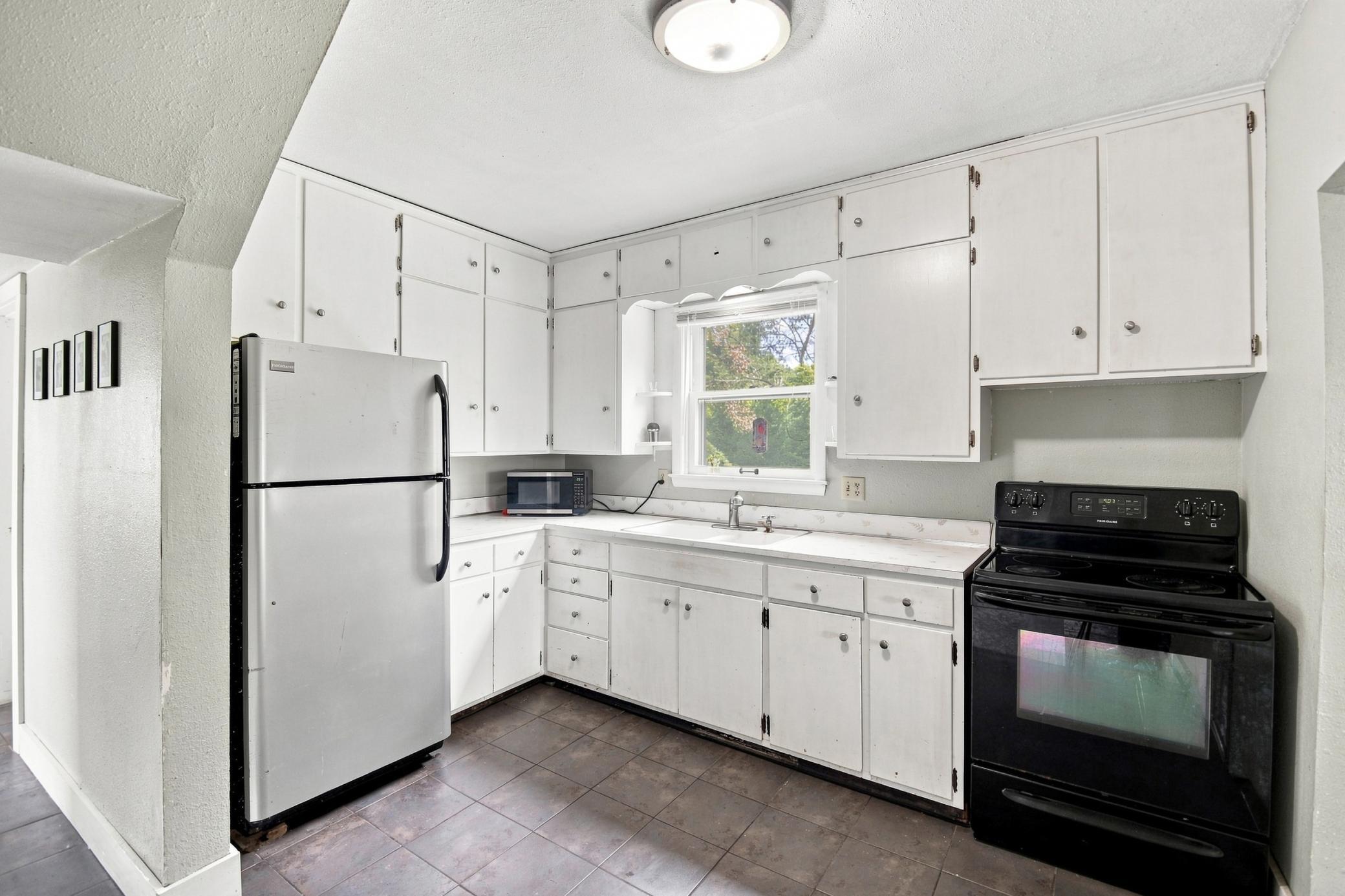 1751 NW 92nd Avenue