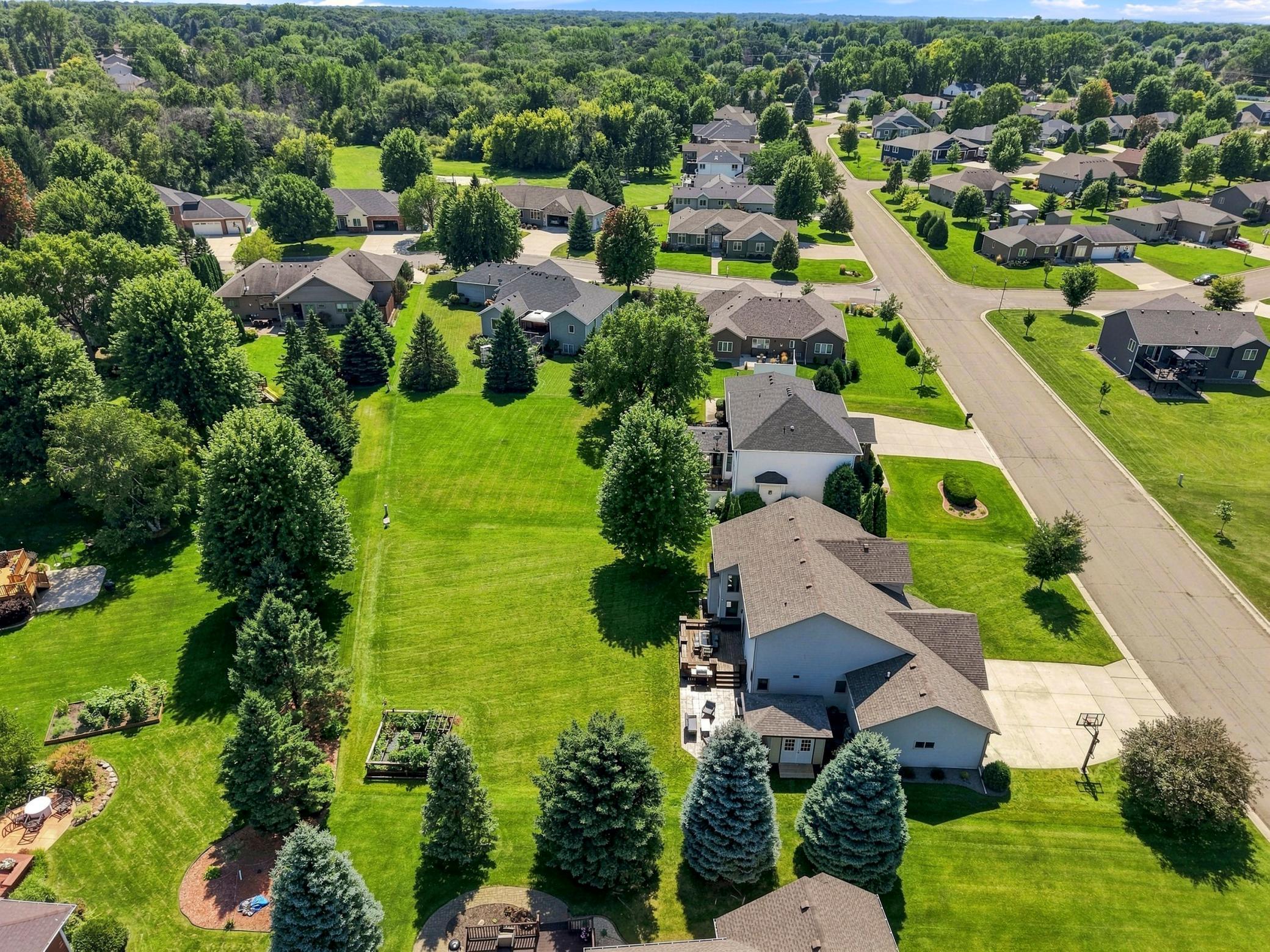 2270 Deer Trail Lane NE