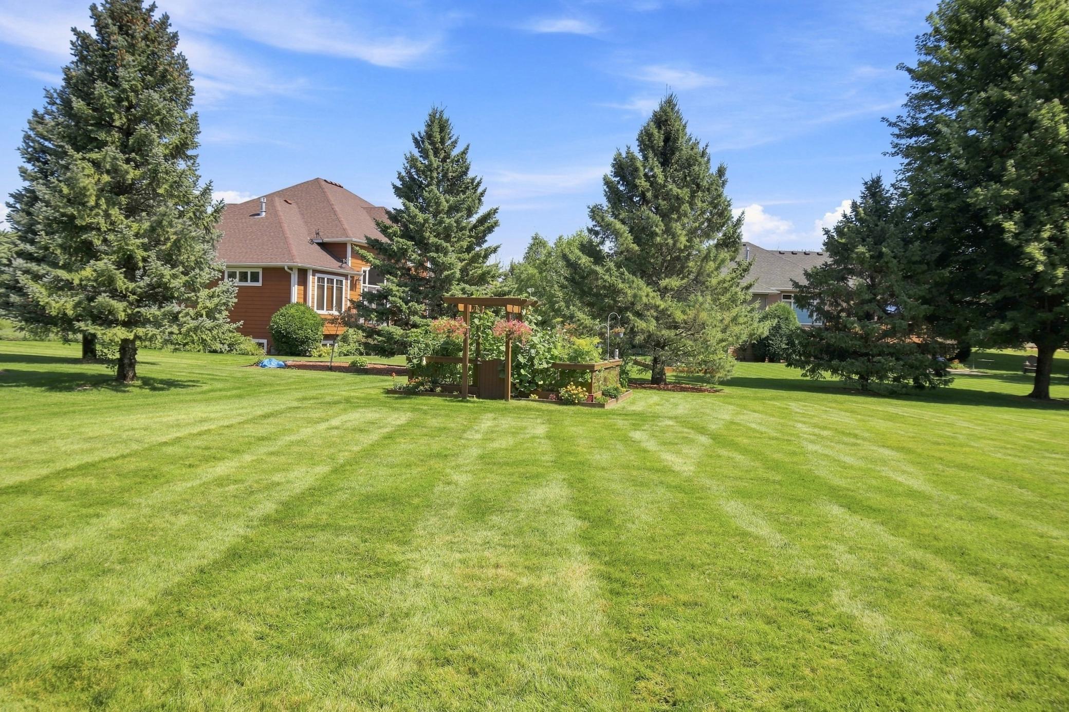 2270 Deer Trail Lane NE