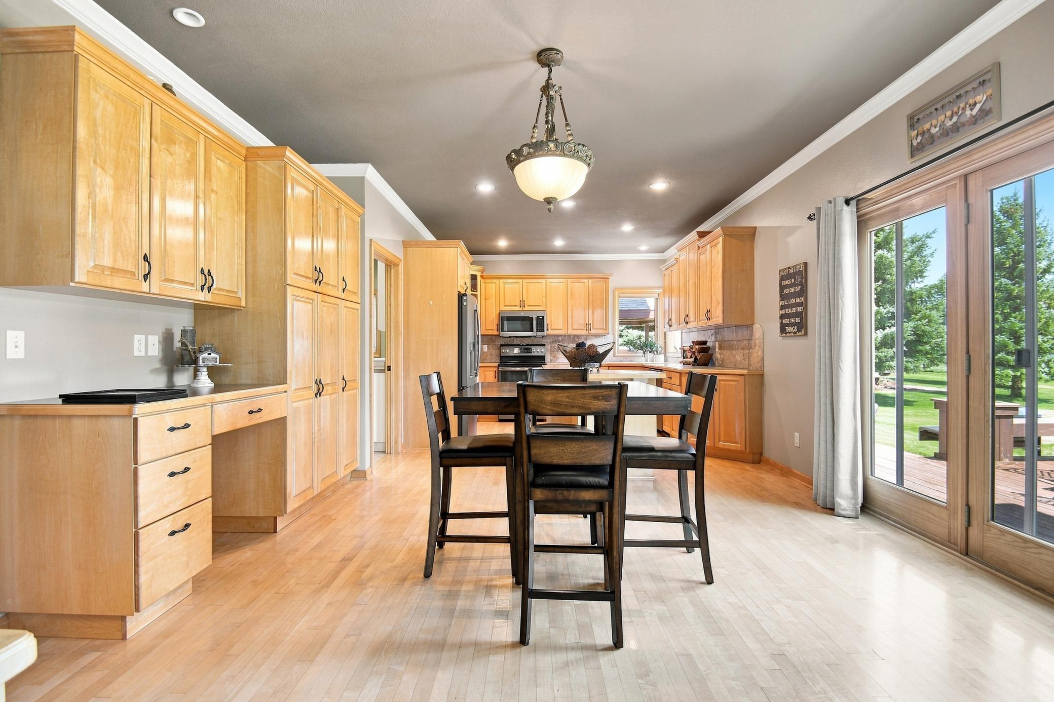 2270 Deer Trail Lane NE