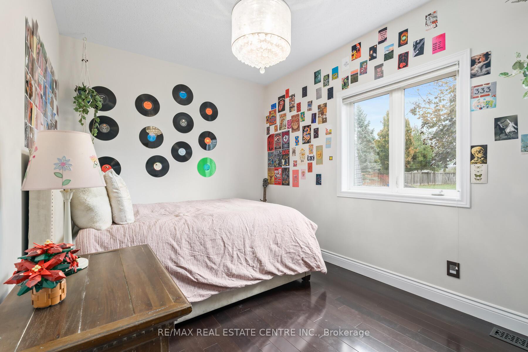 159 Delarmbro Drive, Erin, ON N0B 1T0