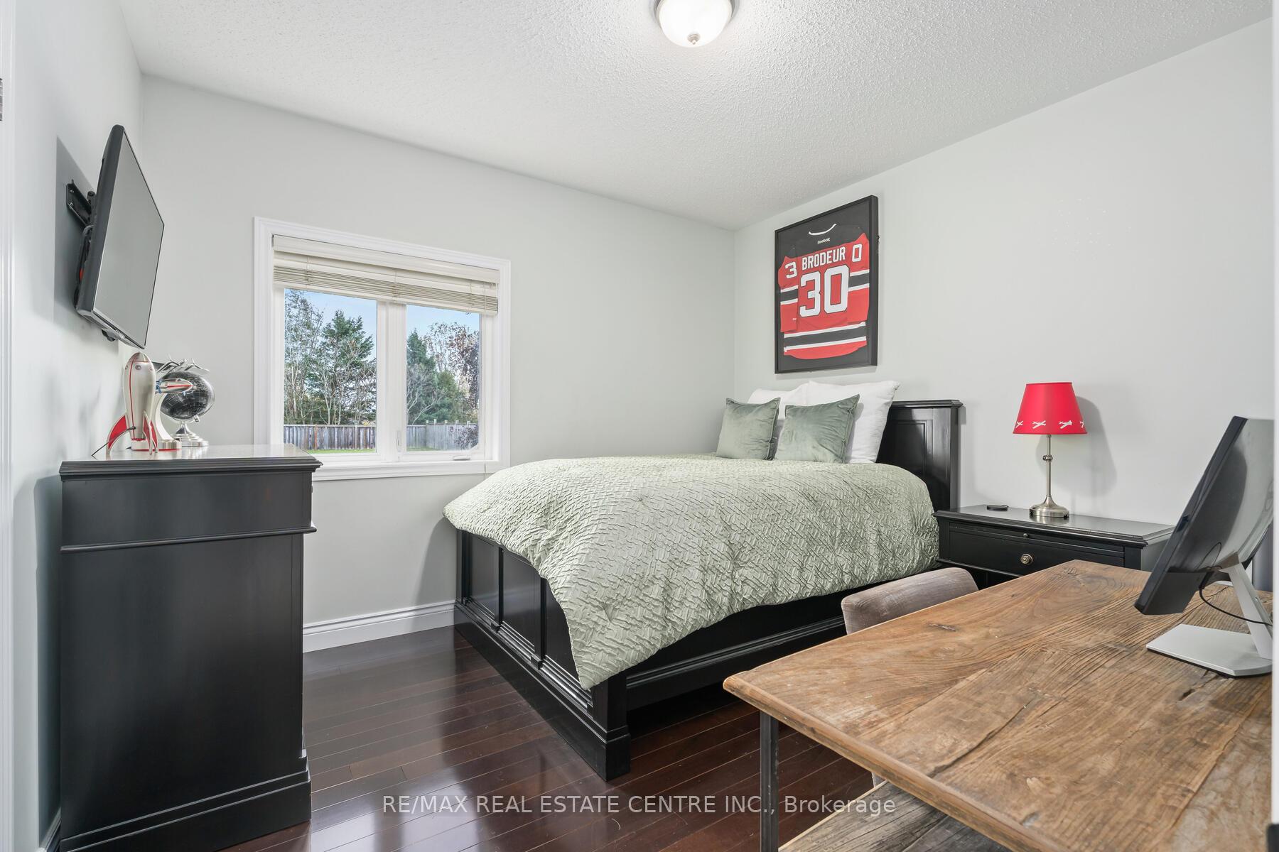 159 Delarmbro Drive, Erin, ON N0B 1T0