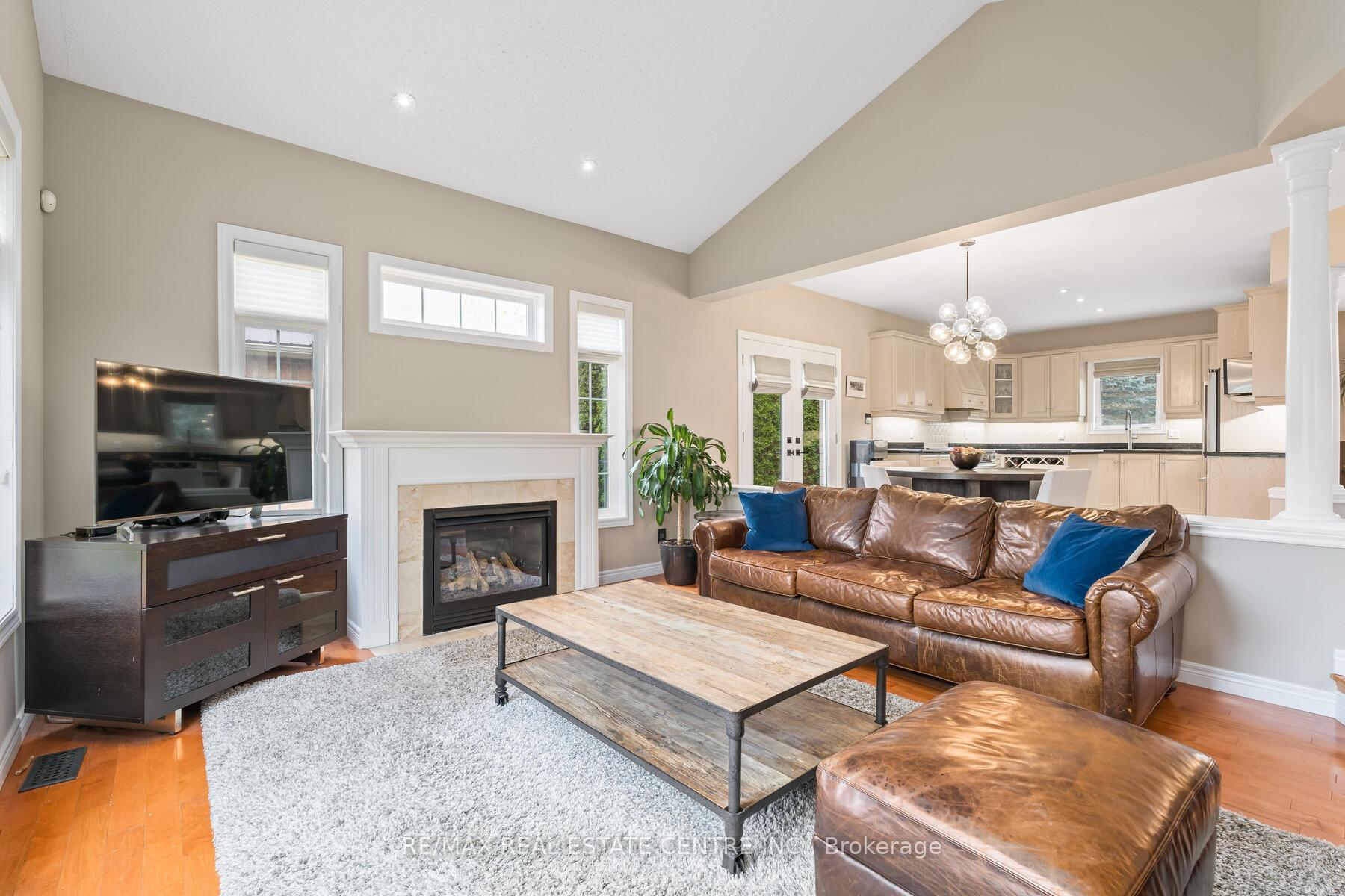 159 Delarmbro Drive, Erin, ON N0B 1T0