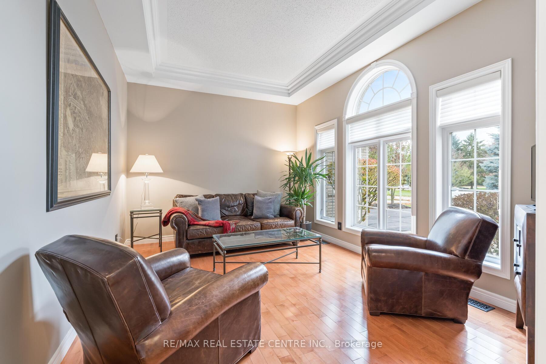 159 Delarmbro Drive, Erin, ON N0B 1T0