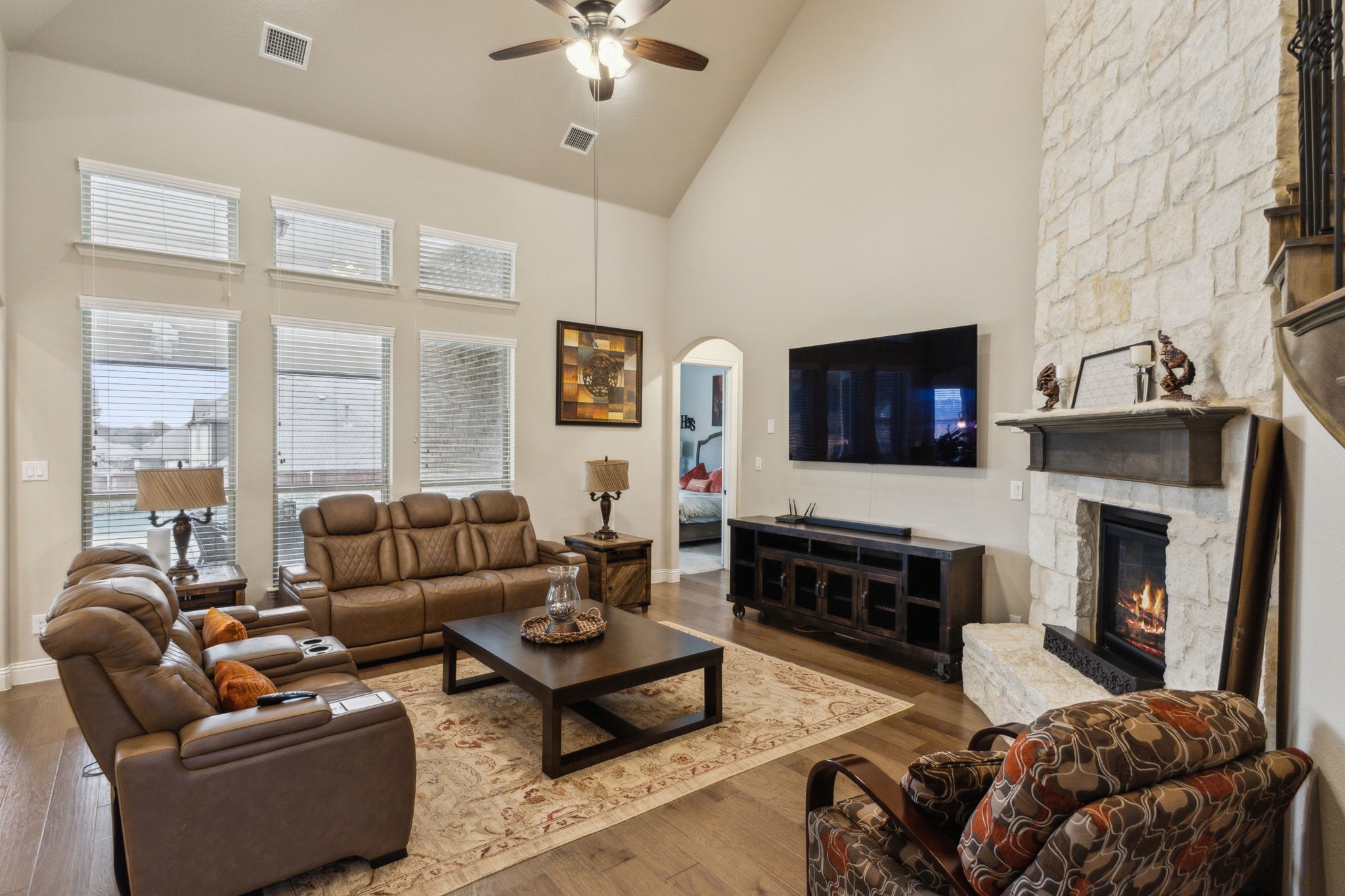 9916 Villa Verde Drive