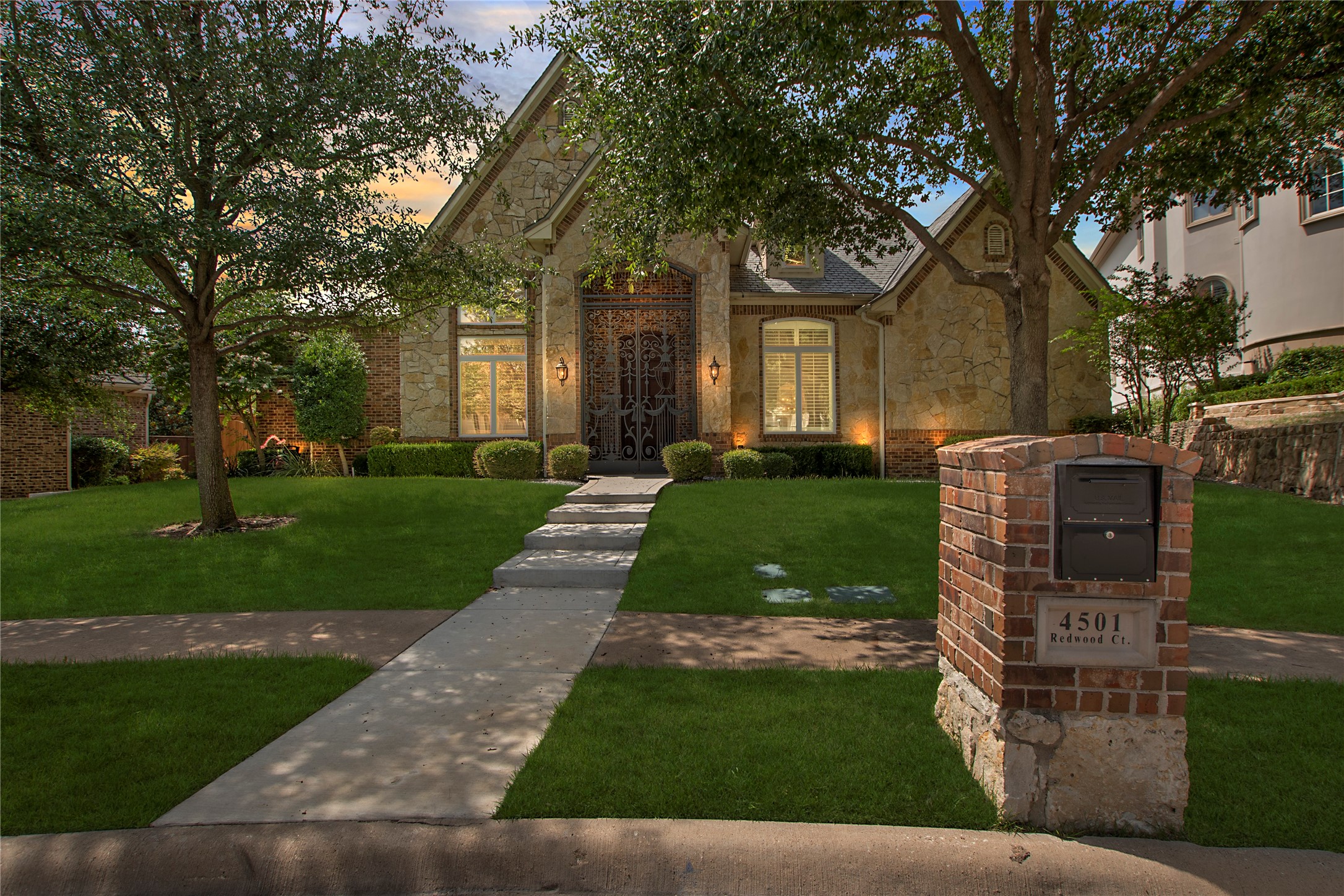 4501 Redwood Court