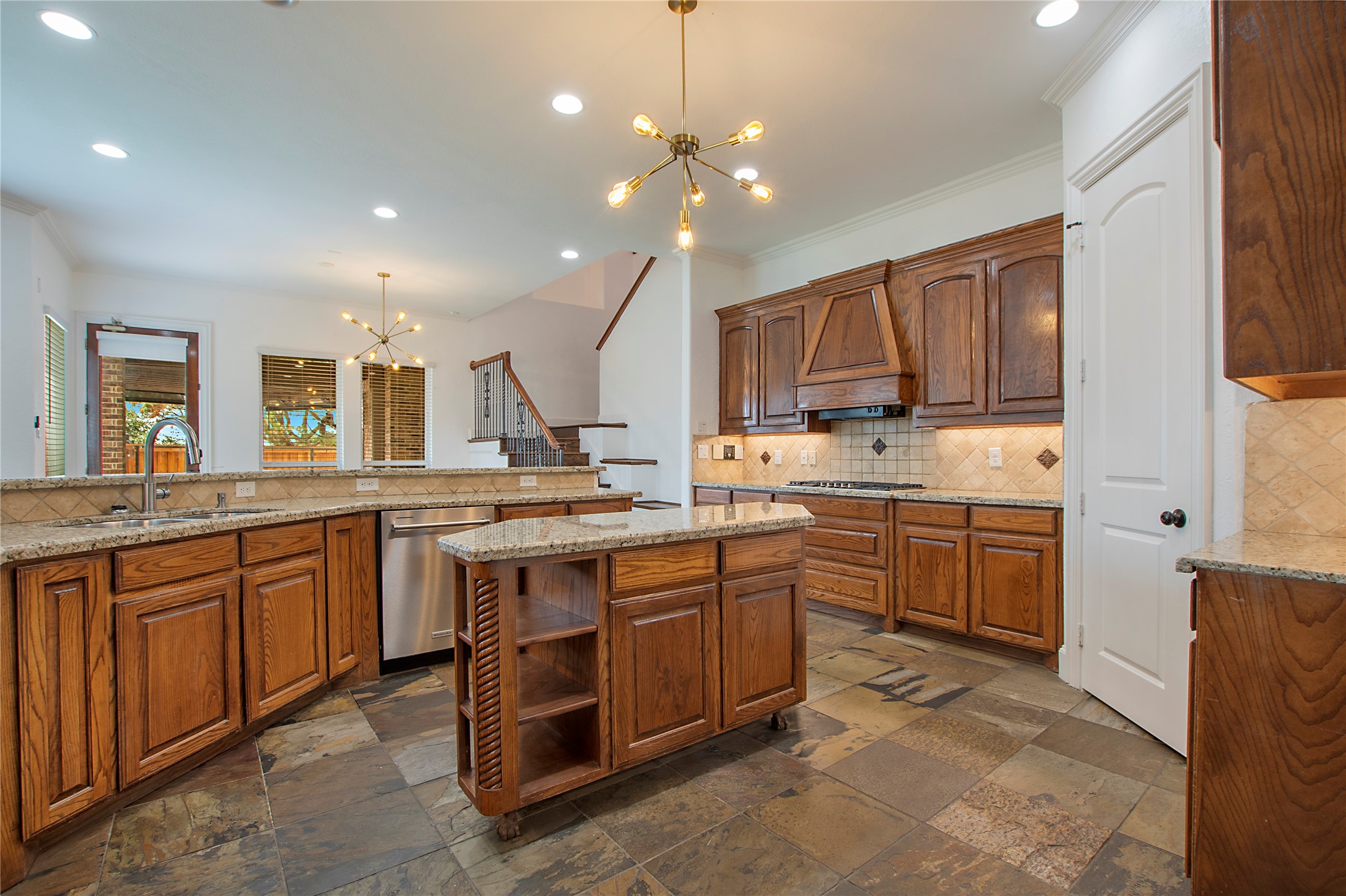 4501 Redwood Court