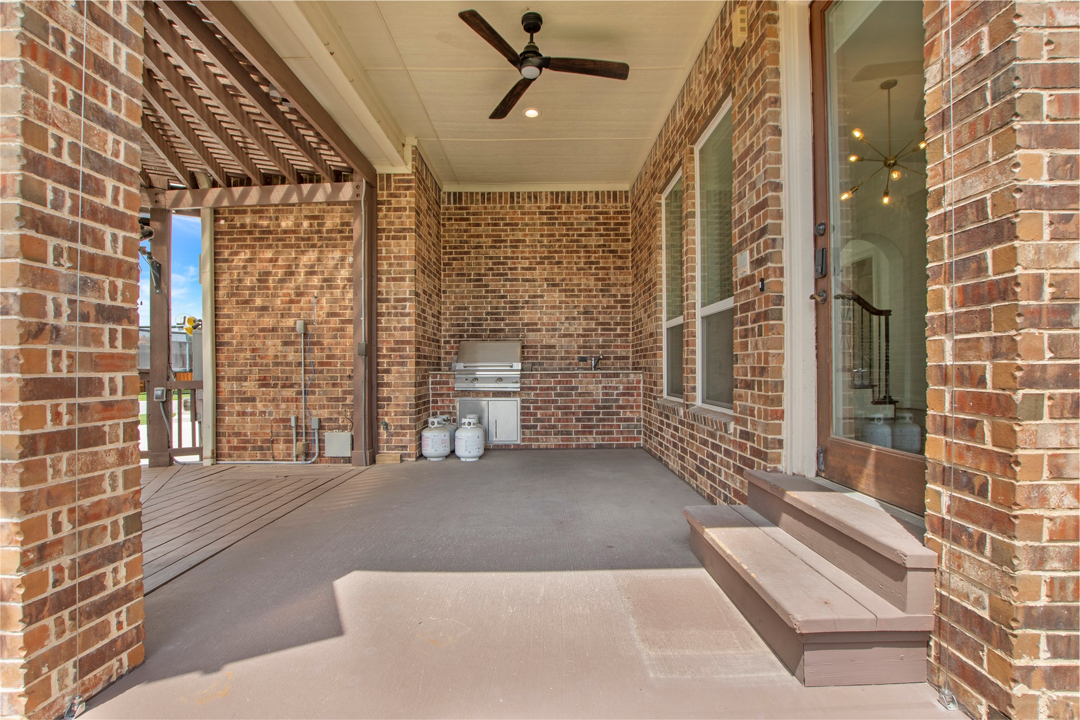 4501 Redwood Court