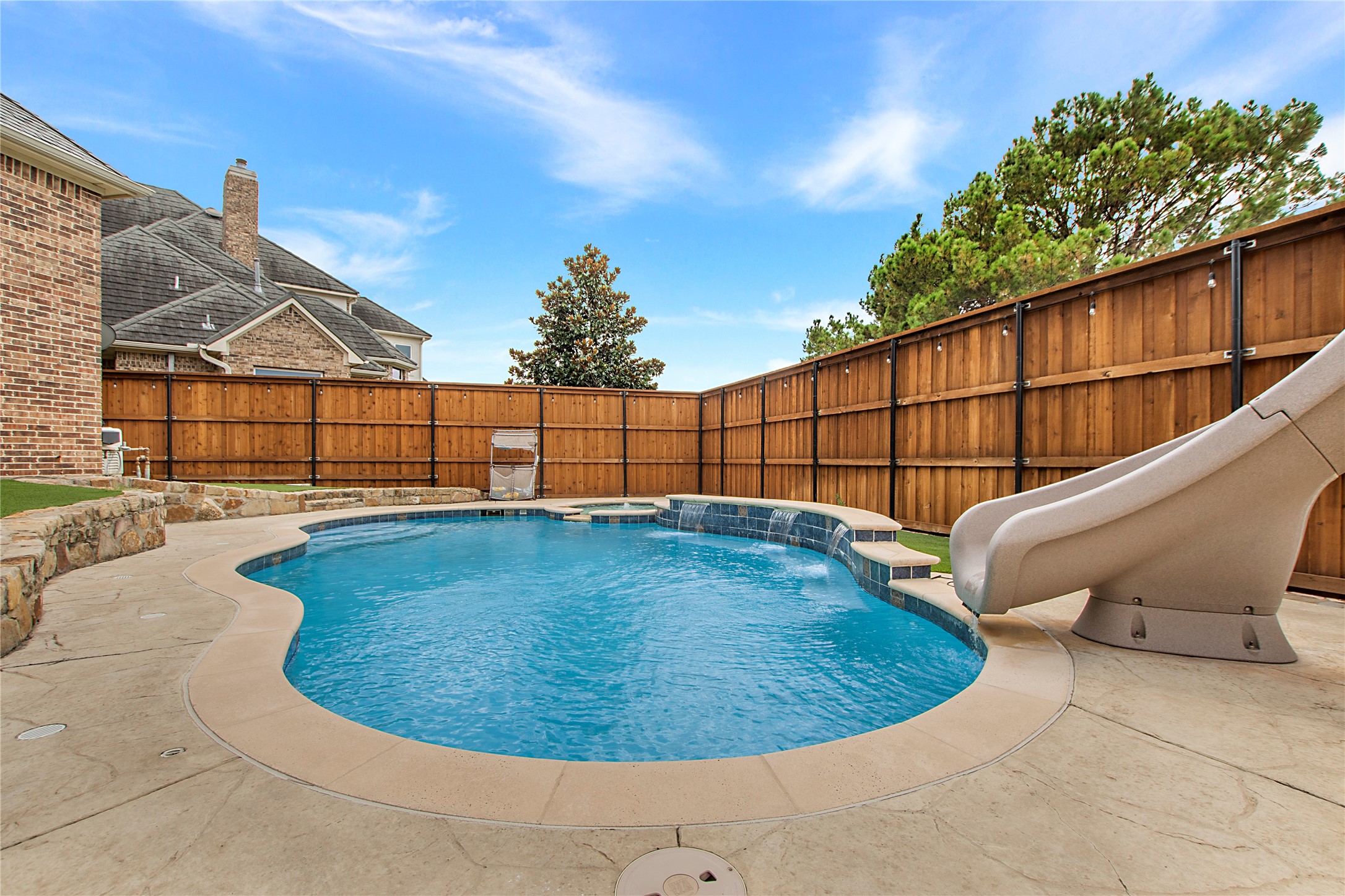 4501 Redwood Court