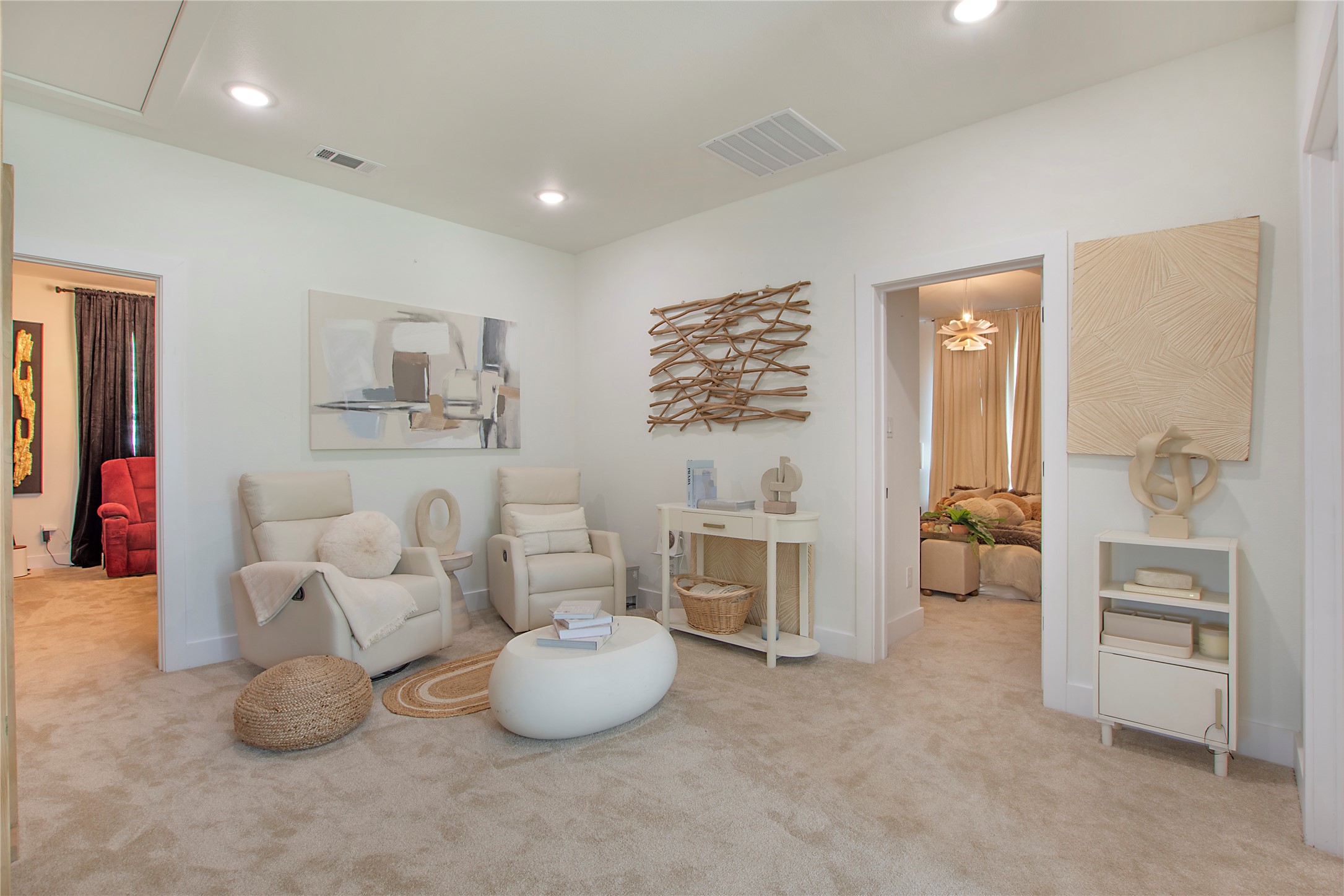 301 Paint Pony Trail N