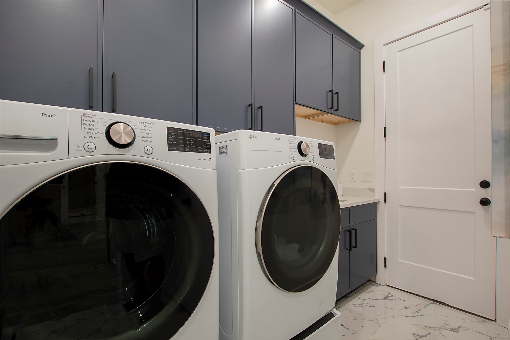 301 Paint Pony Trail N