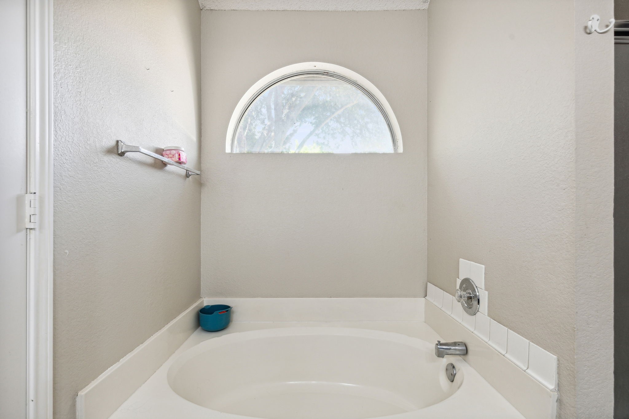 2707 Yorkfield Court