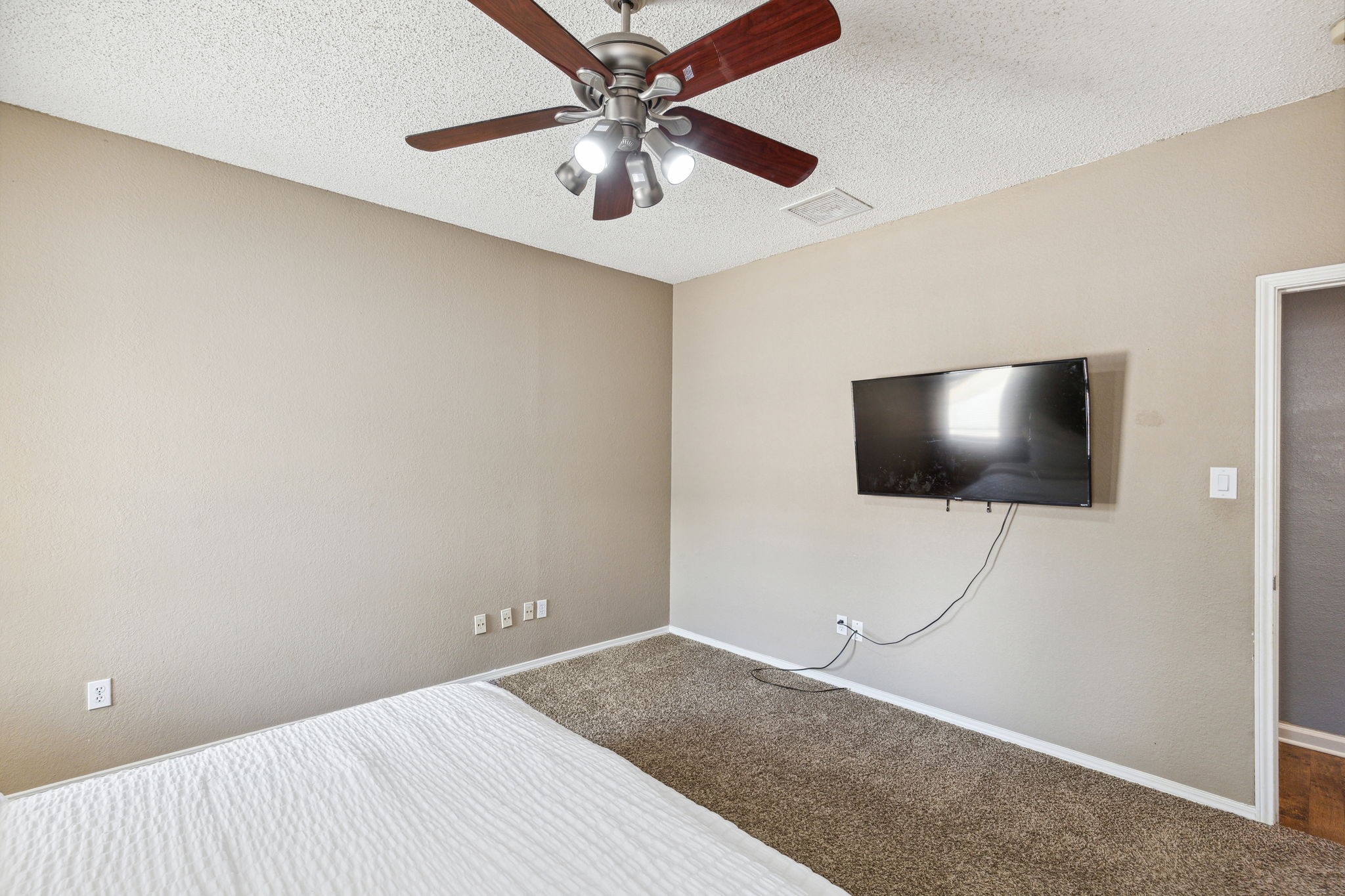 2707 Yorkfield Court