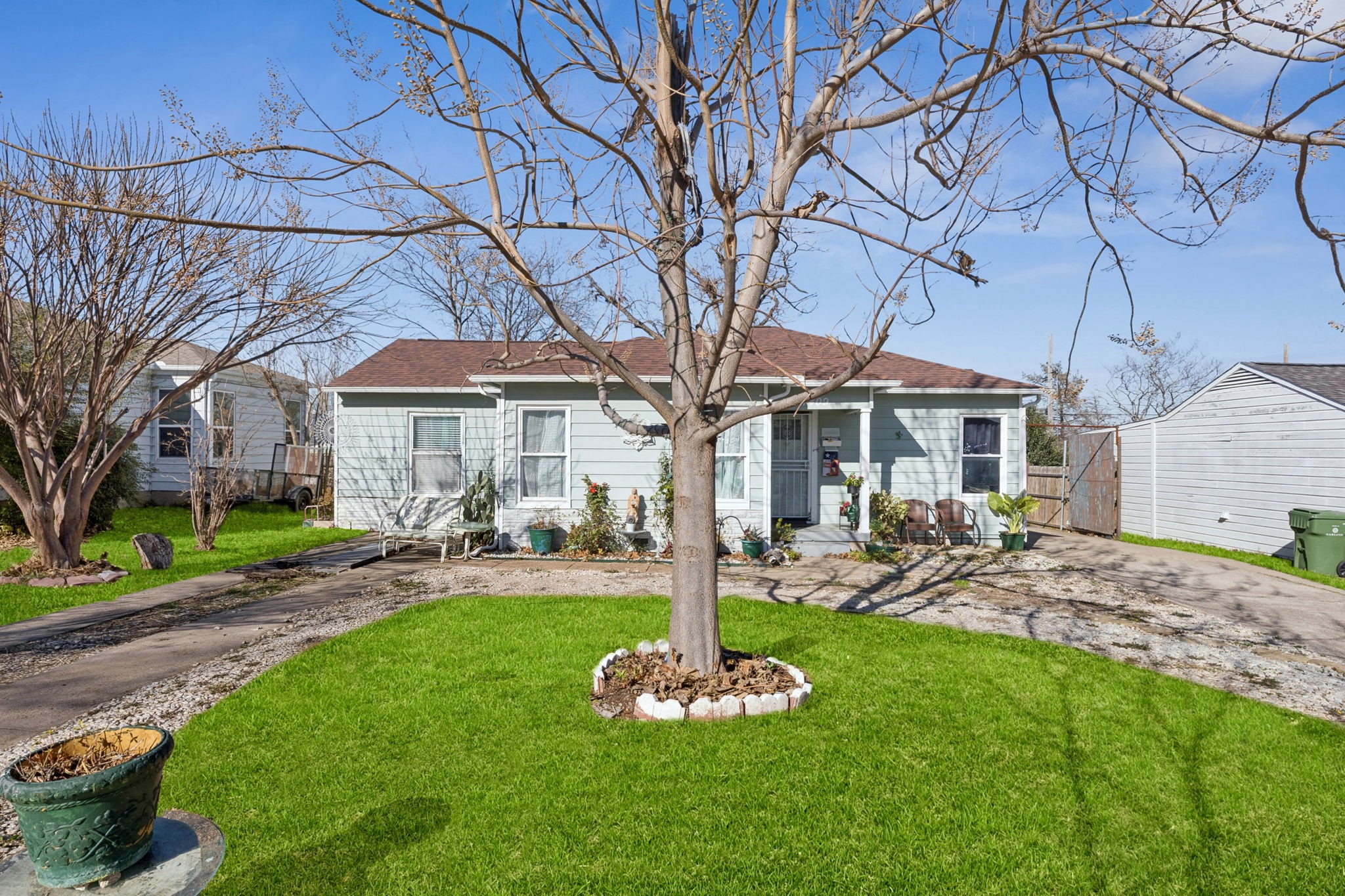 1409 Cedarcrest Drive