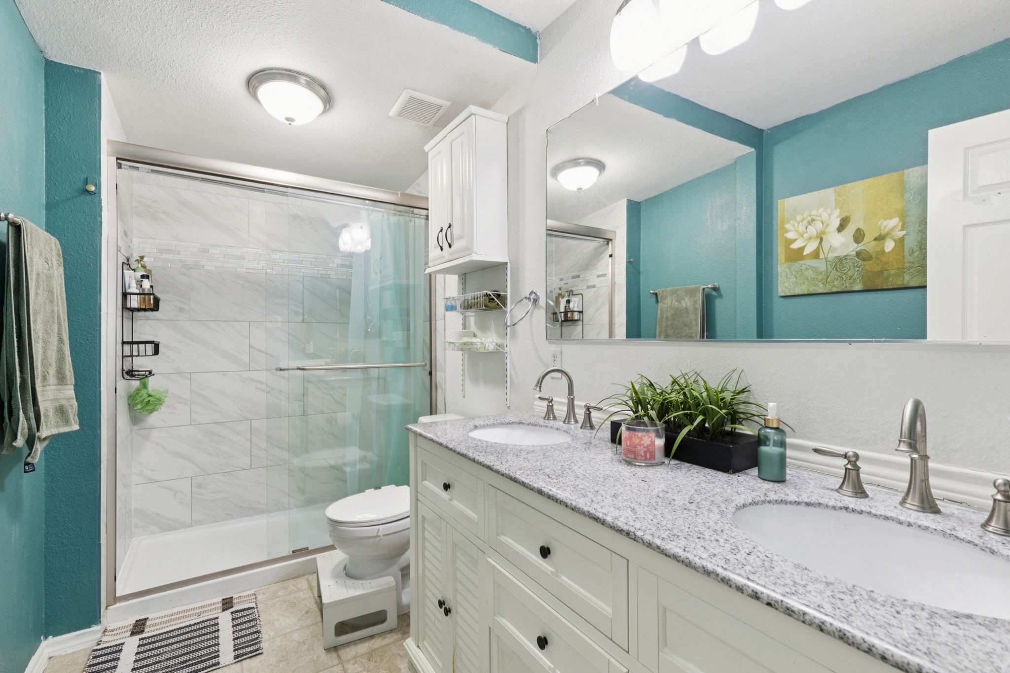 1409 Cedarcrest Drive