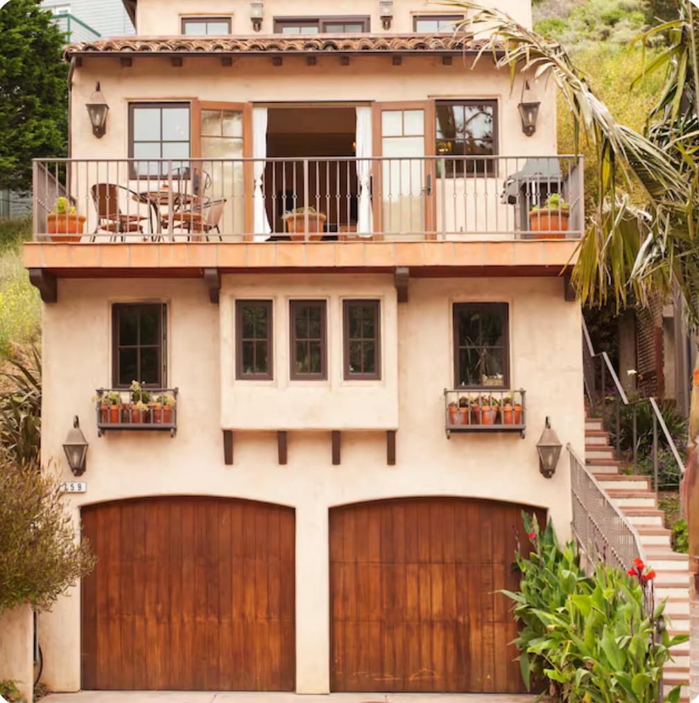 759 Rockaway Beach Avenue