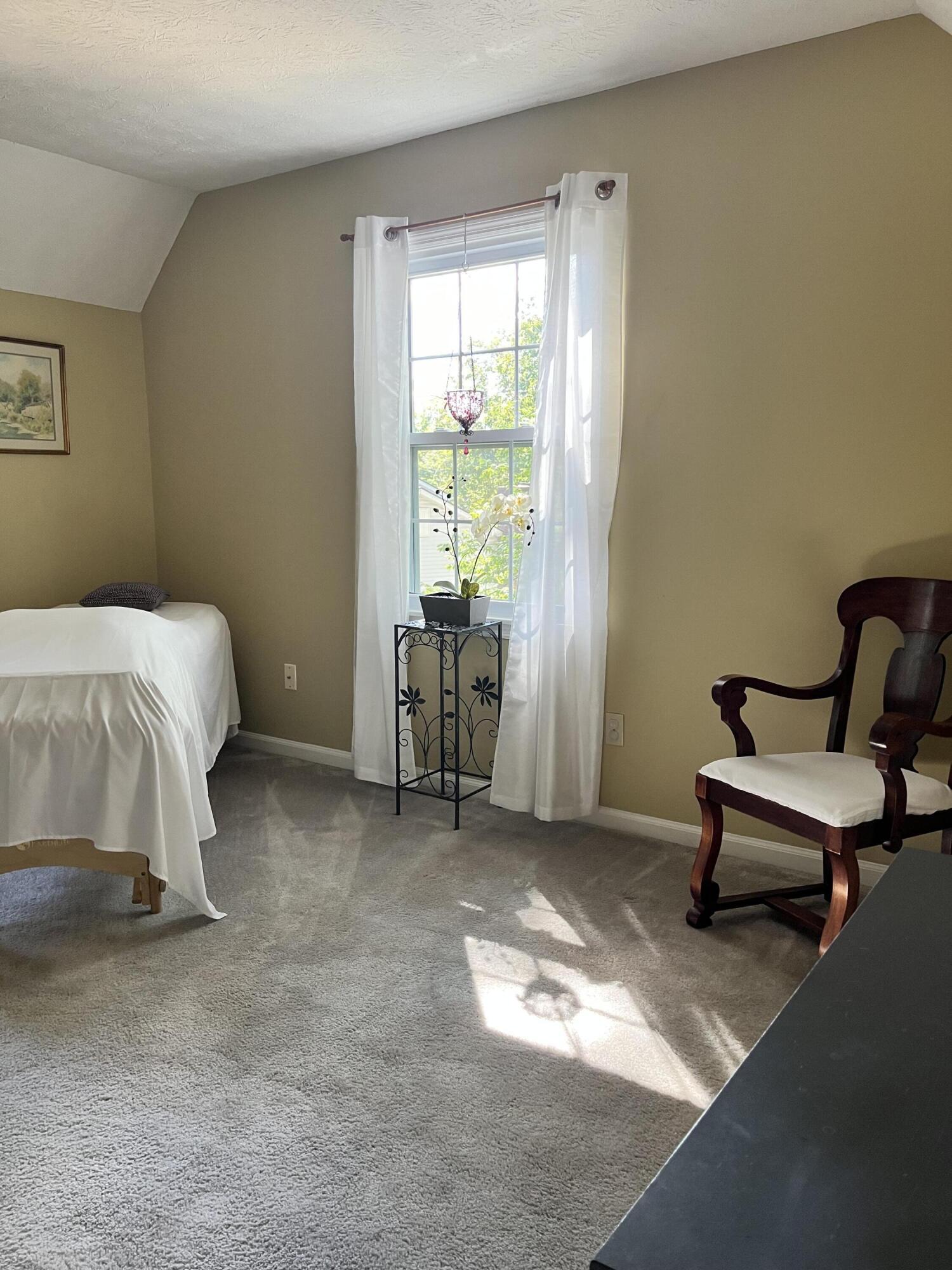 206 Glenbrook Court