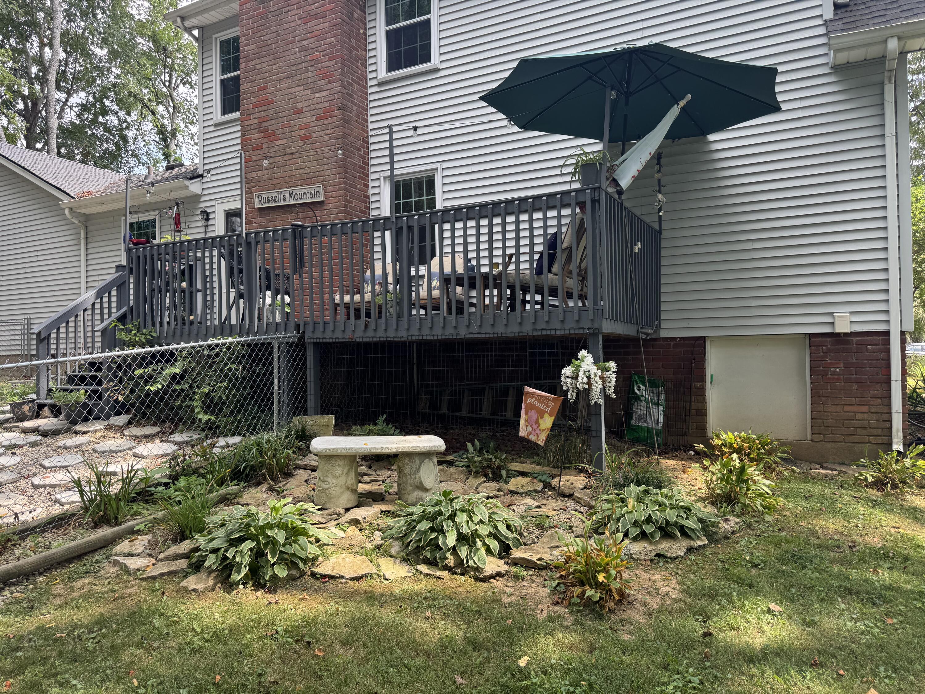 206 Glenbrook Court