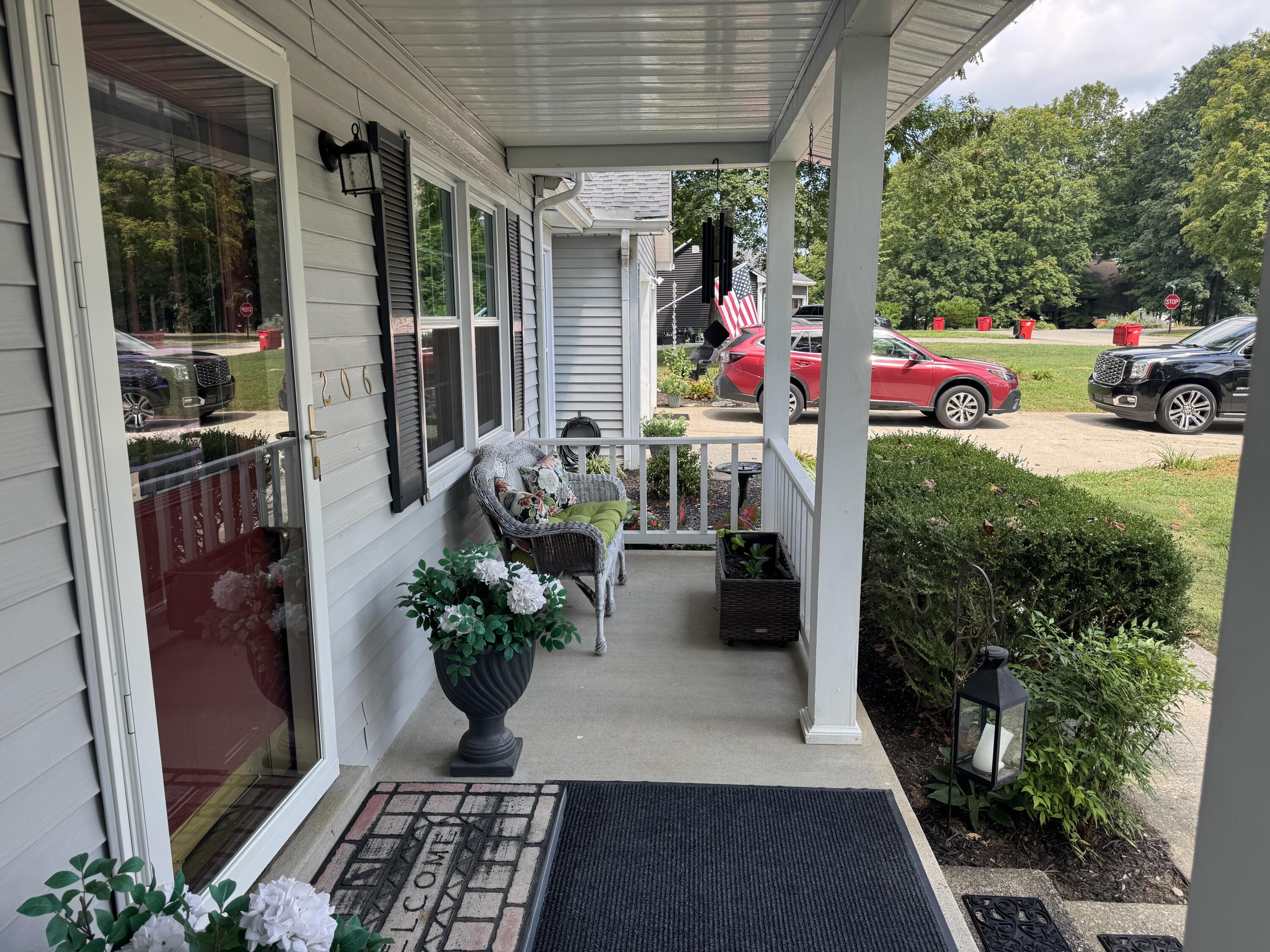 206 Glenbrook Court