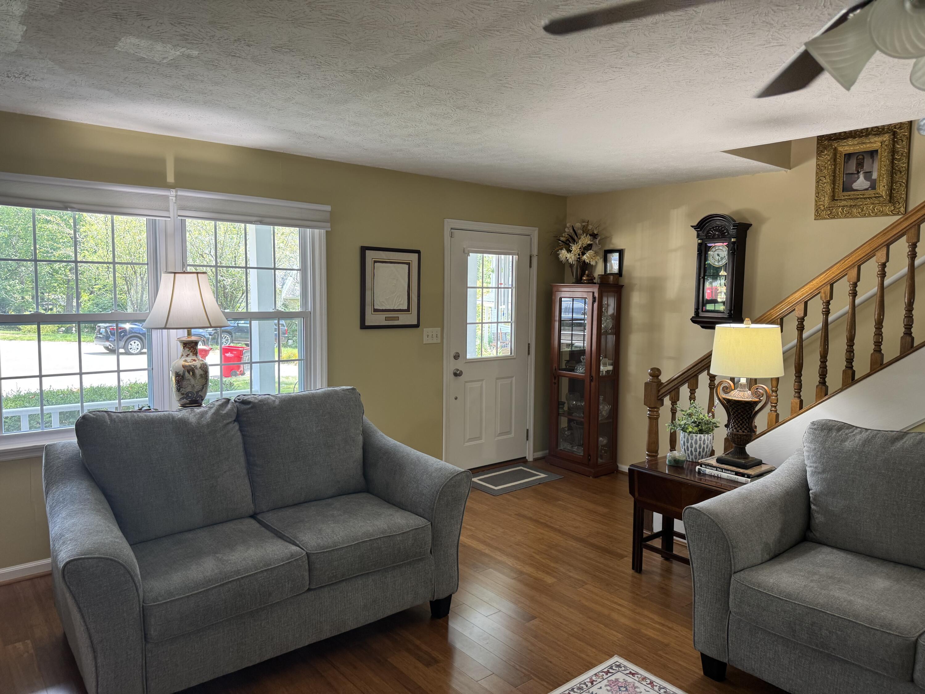206 Glenbrook Court