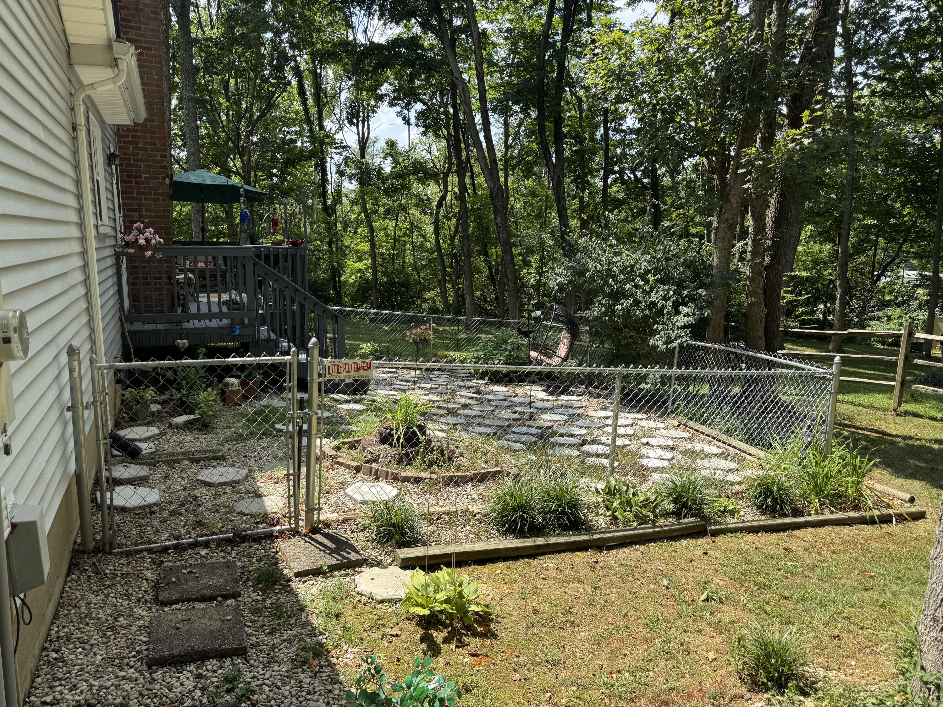 206 Glenbrook Court